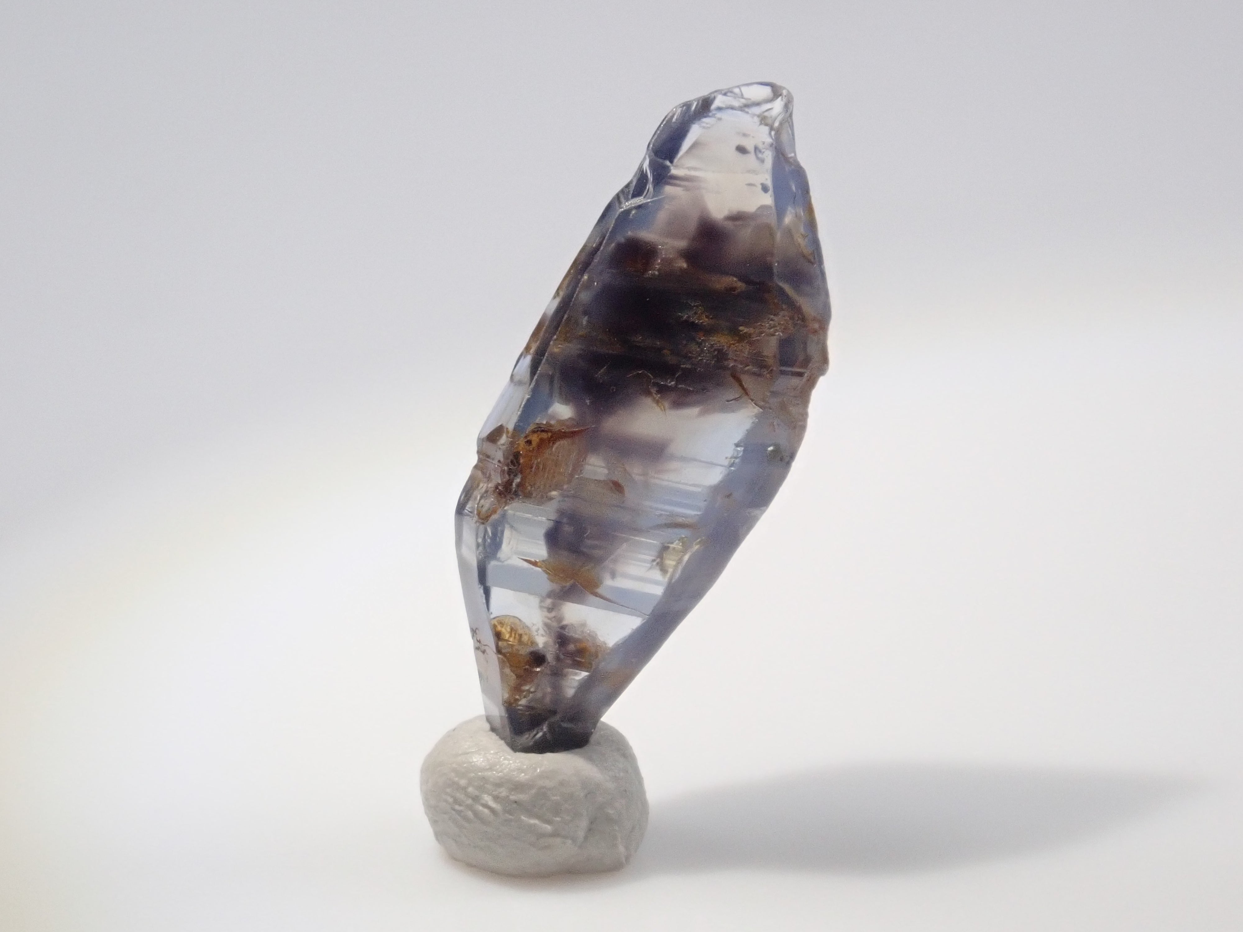 スリランカ産グラスボディ(サファイアクリスタル) 4.150ct原石