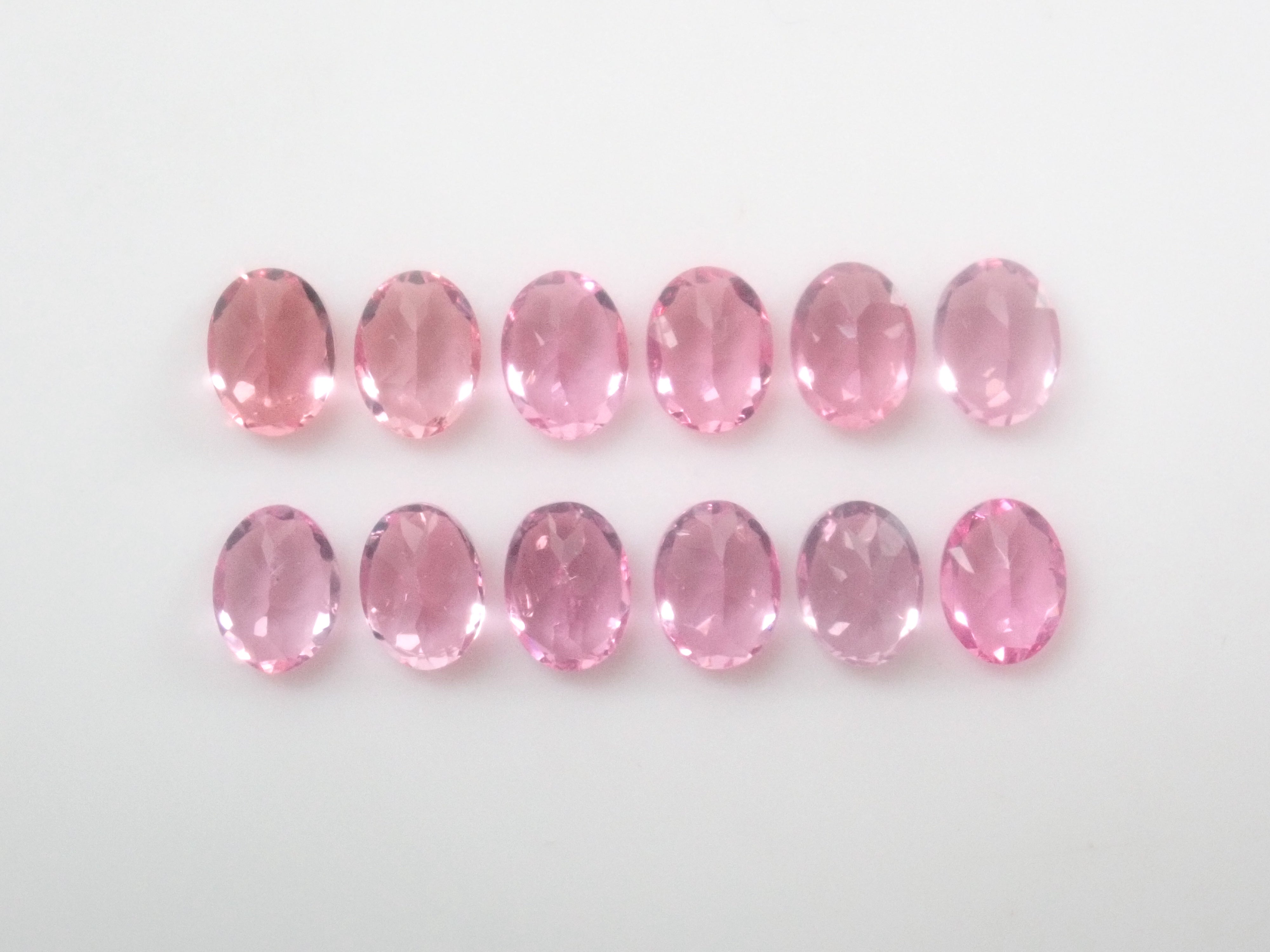【7/20 22時販売】《限定12石》タンザニア産ピンクスピネル1石(約3×4mm,オーバルカット)《複数購入割引有》