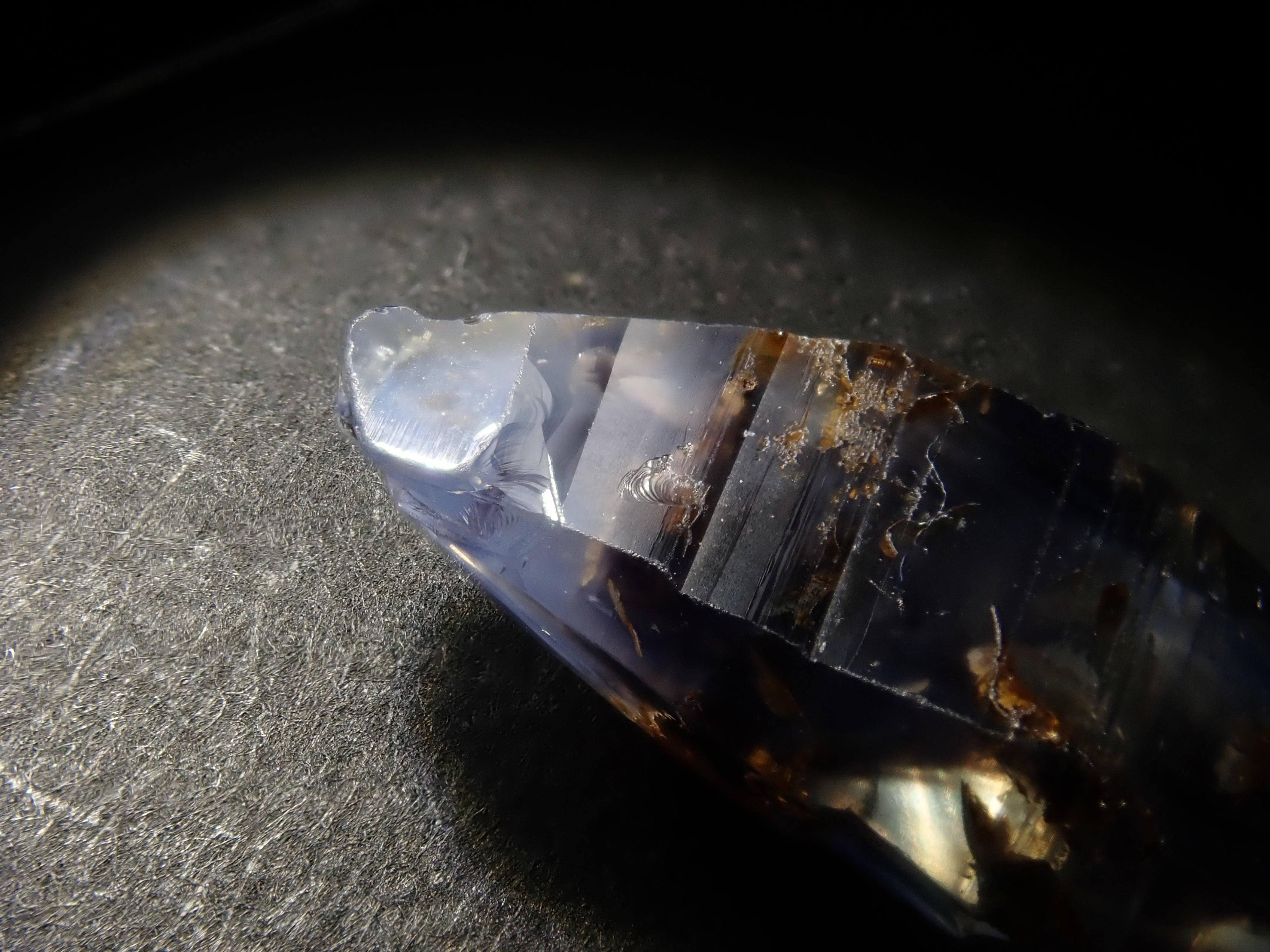 スリランカ産グラスボディ(サファイアクリスタル) 4.150ct原石