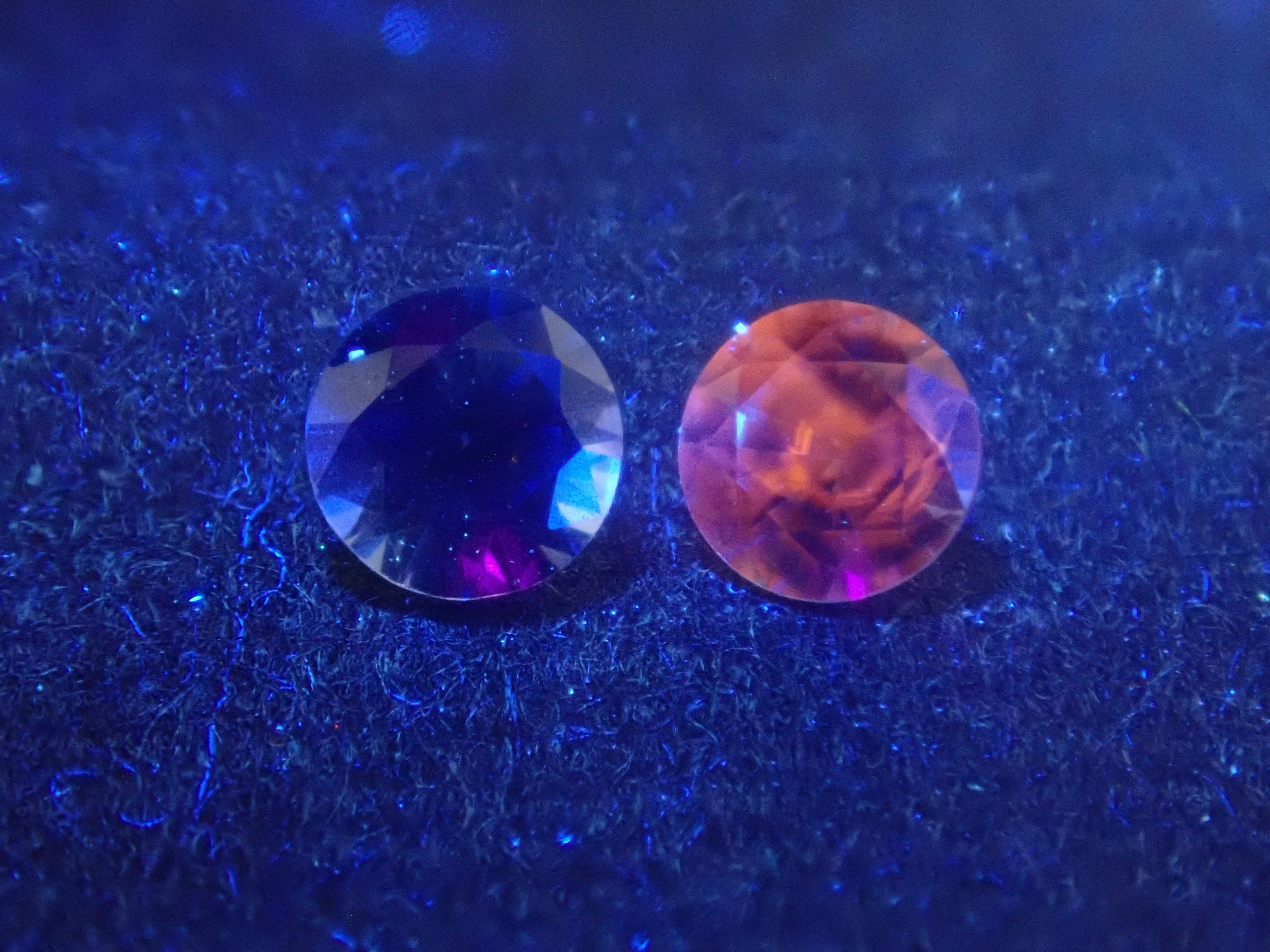 【1/24 22時販売】《限定16石》コーンフラワーブルーAIGS鑑別書付き、ロイヤルブルーサファイア鑑別書付きが当たる(さらに通常5,980円の美しいイエローサファイアのおまけ付き)💎ブルーサファイアガチャ《複数購入割引有》