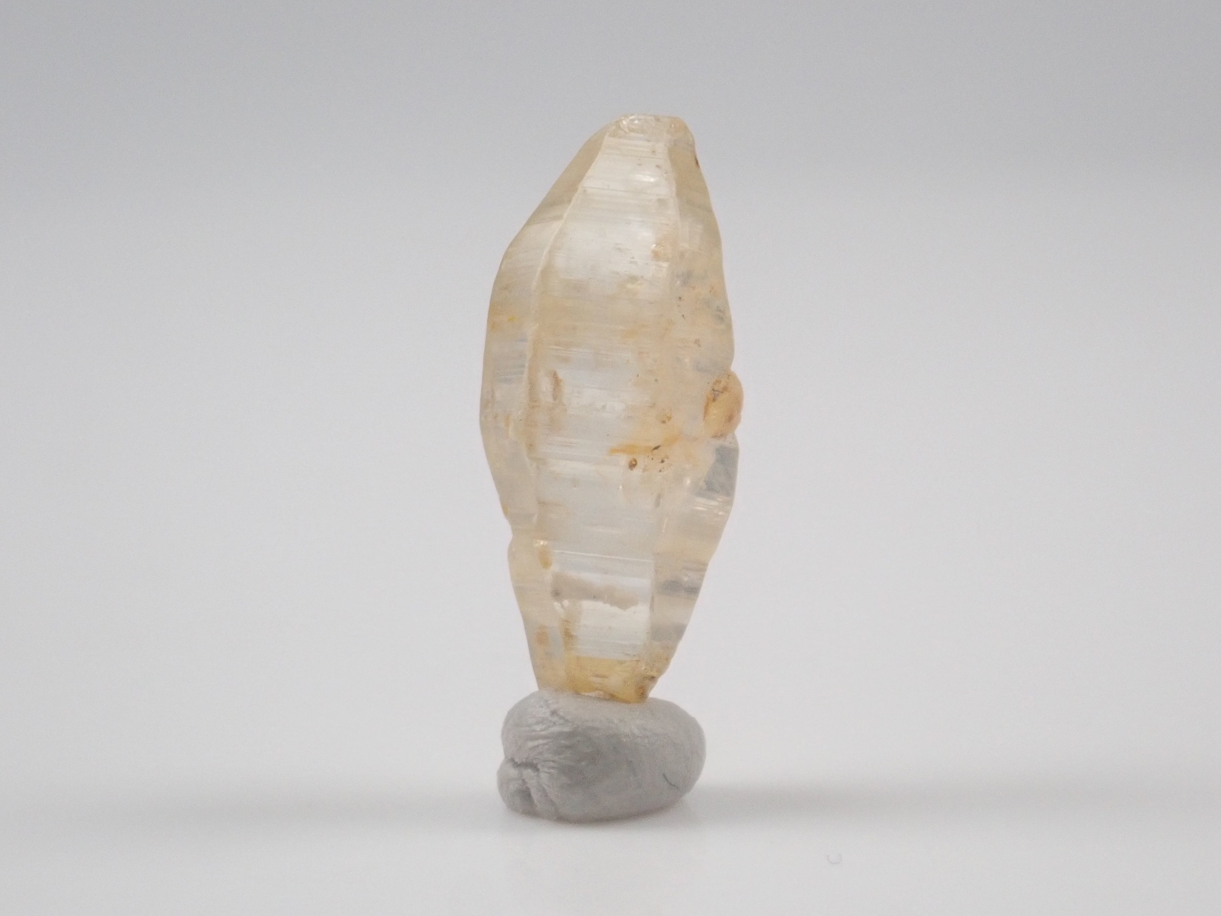 スリランカ産グラスボディ(サファイアクリスタル) 5.355ct原石