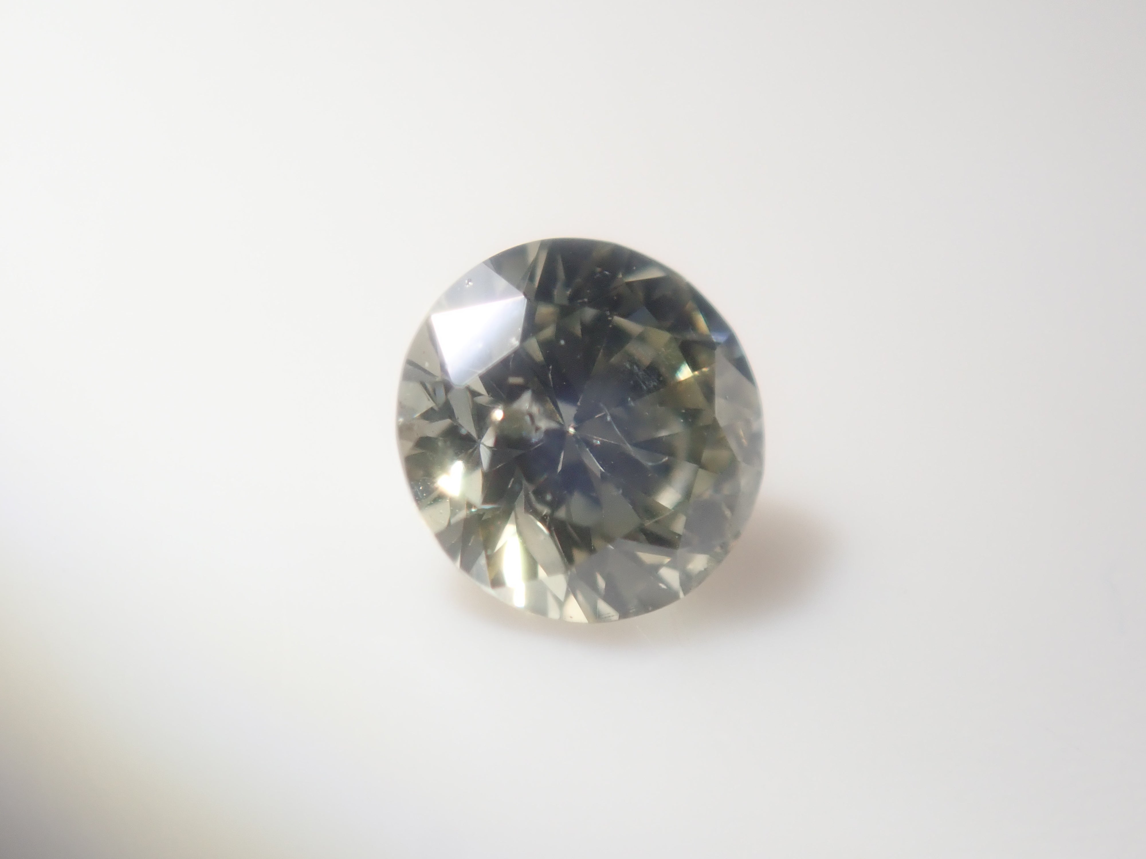 【3/1 22時販売】《限定10石》蛍光ダイヤモンドガチャ💎通常35,800円の3.2mmカメレオンダイヤなど含むガチャ(VS-SIクラス相当)《複数購入割引有》