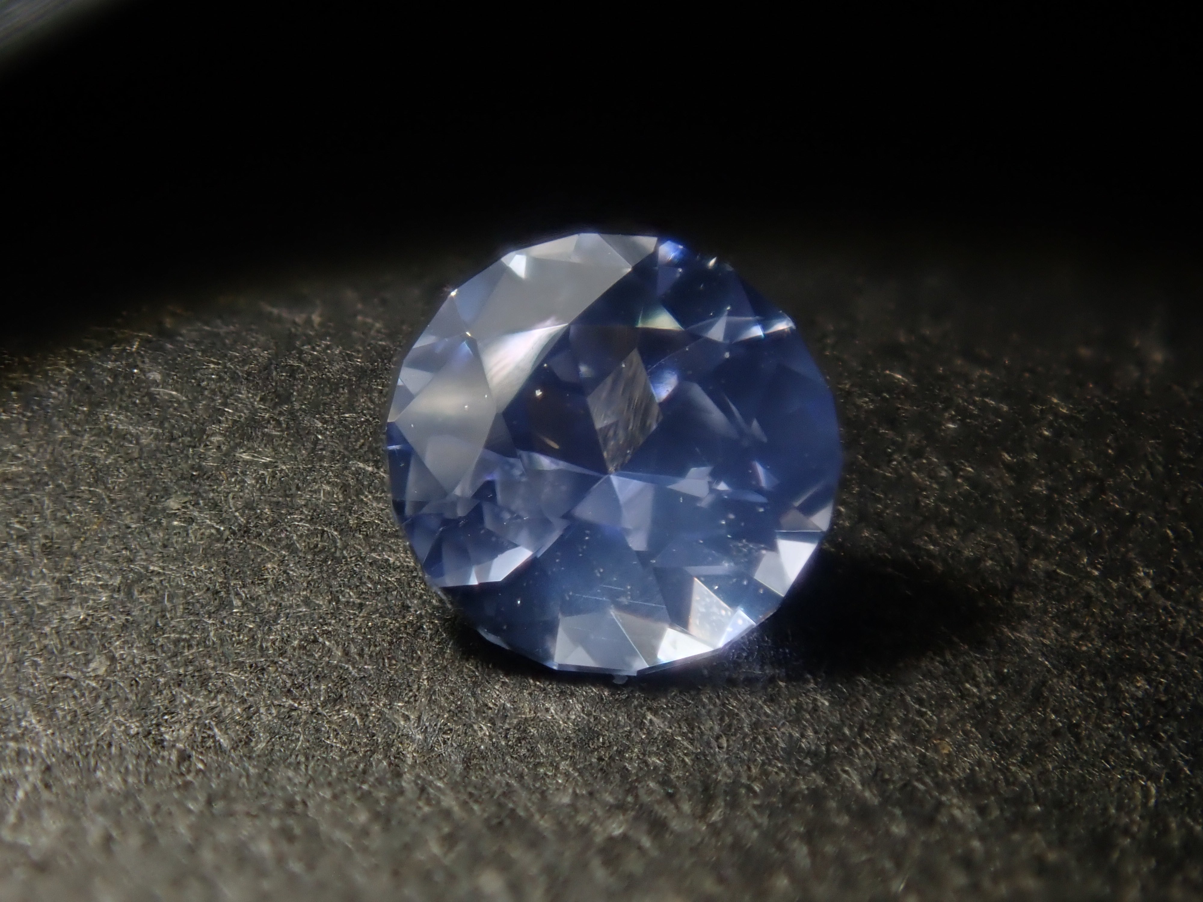 【1/24 22時販売】《限定16石》コーンフラワーブルーAIGS鑑別書付き、ロイヤルブルーサファイア鑑別書付きが当たる(さらに通常5,980円の美しいイエローサファイアのおまけ付き)💎ブルーサファイアガチャ《複数購入割引有》