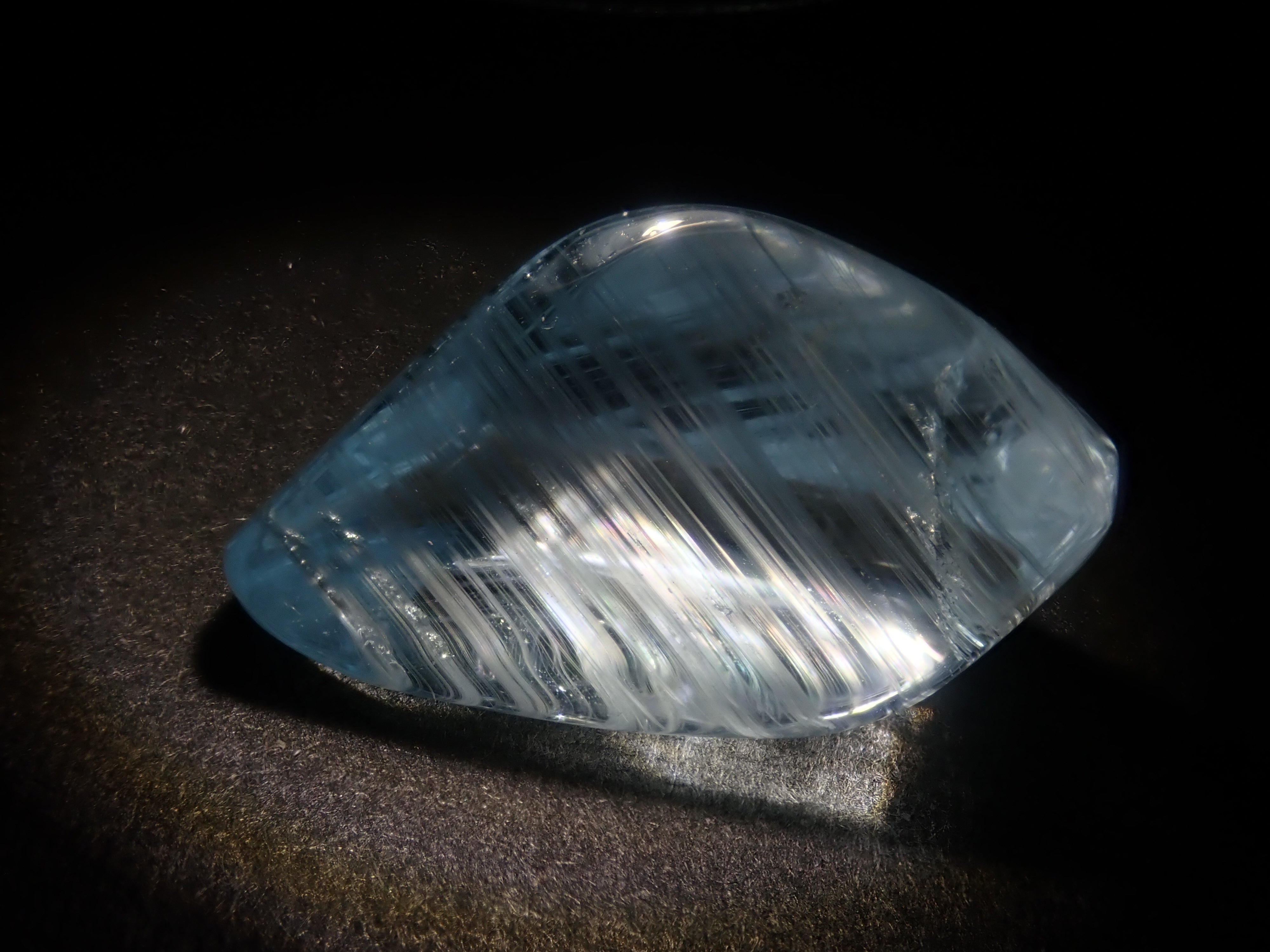 【6/6 22時販売】《限定6石》ニードルインブルートパーズ1石ルース(平均16ct)0《複数購入割引有》