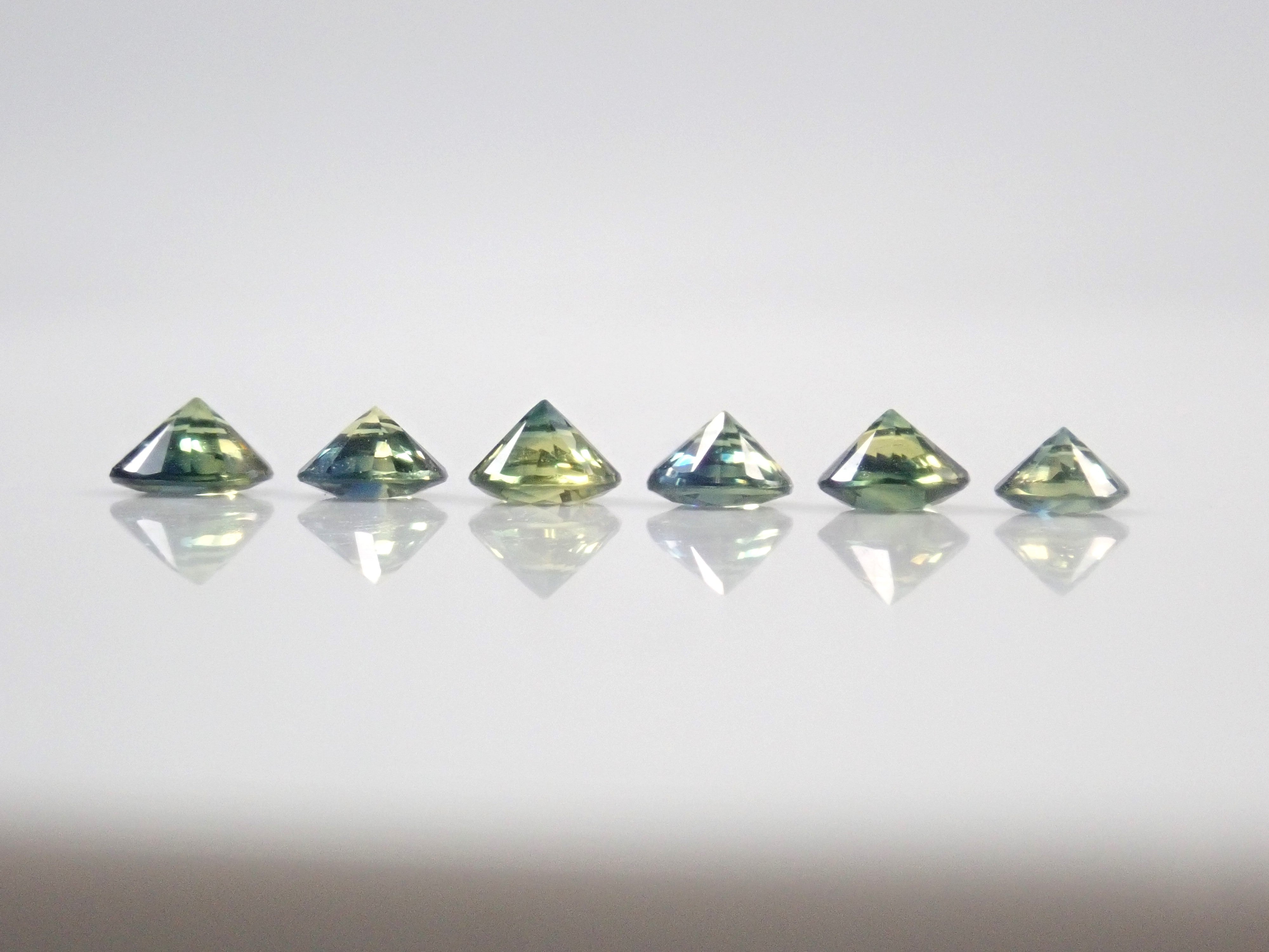 【限量6顆】藍寶石Gacha💎坦尚尼亞雙色藍寶石(含新月藍寶石,3-4mm)【多買有優惠】