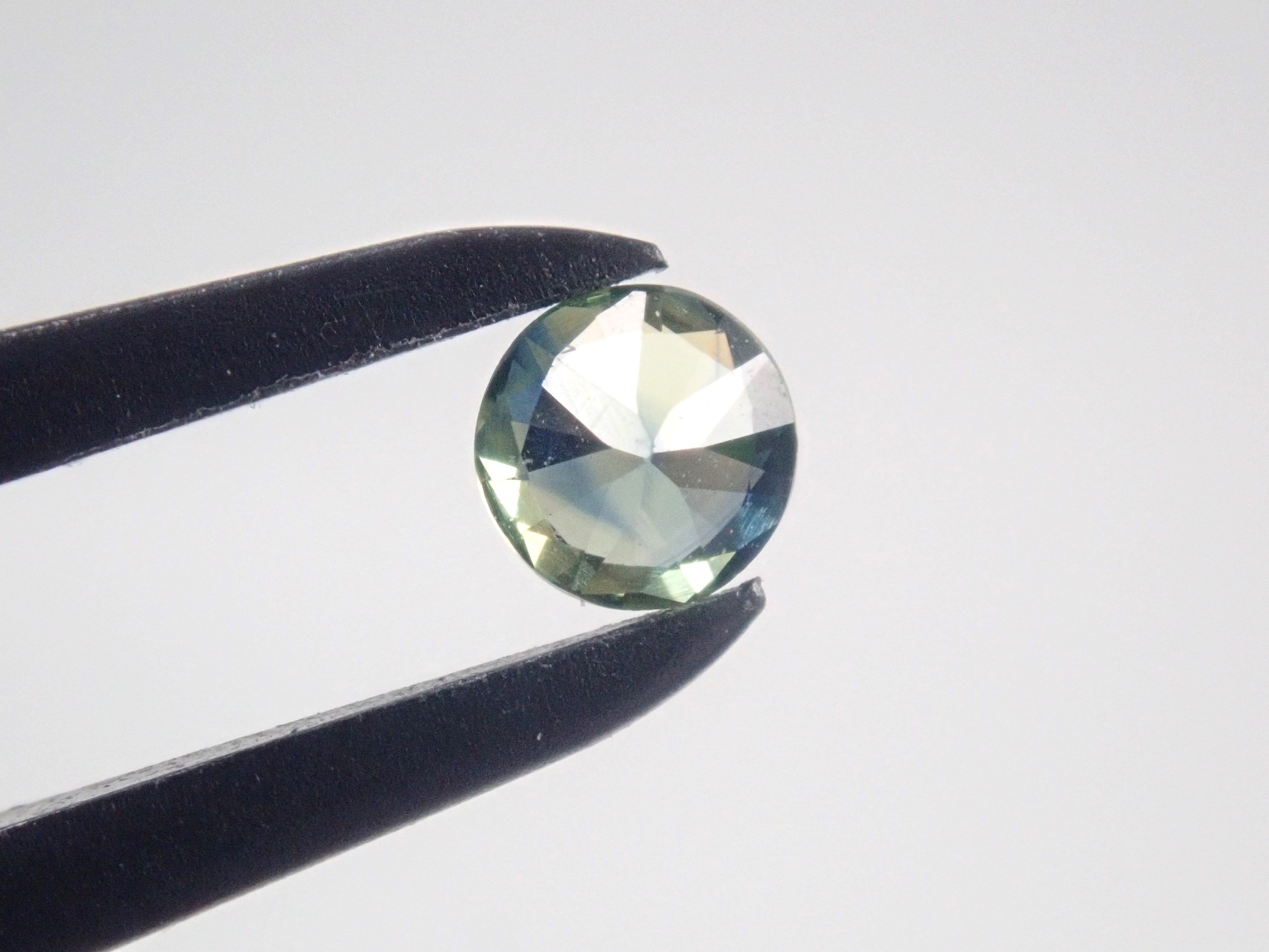 【限量6顆】藍寶石Gacha💎坦尚尼亞雙色藍寶石(含新月藍寶石,3-4mm)【多買有優惠】