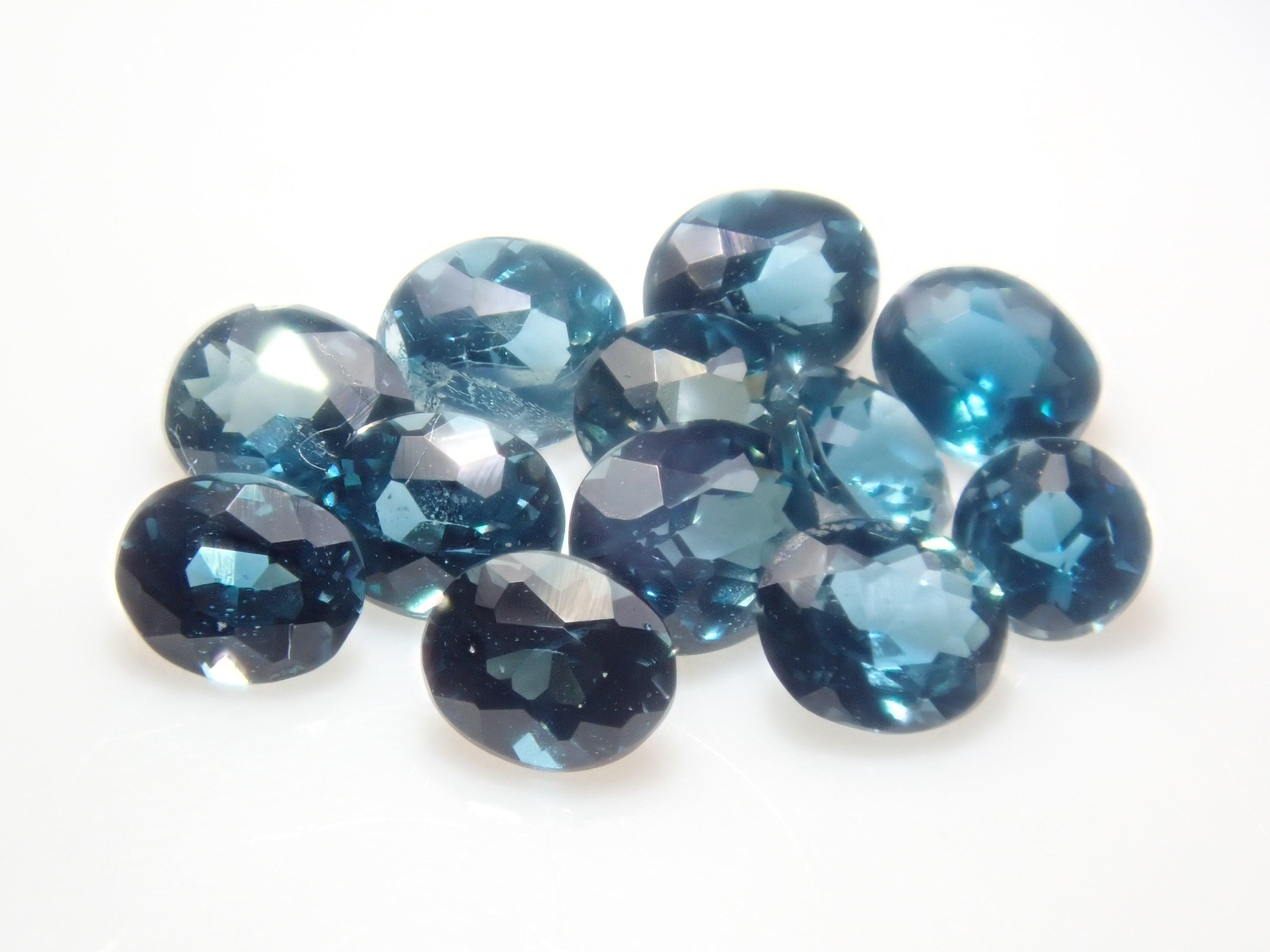 【8/24 22時販売】《限定12石》マダガスカル産サファリン1石ルース(平均0.035ct,全石鑑別書付き))《複数購入割引有》