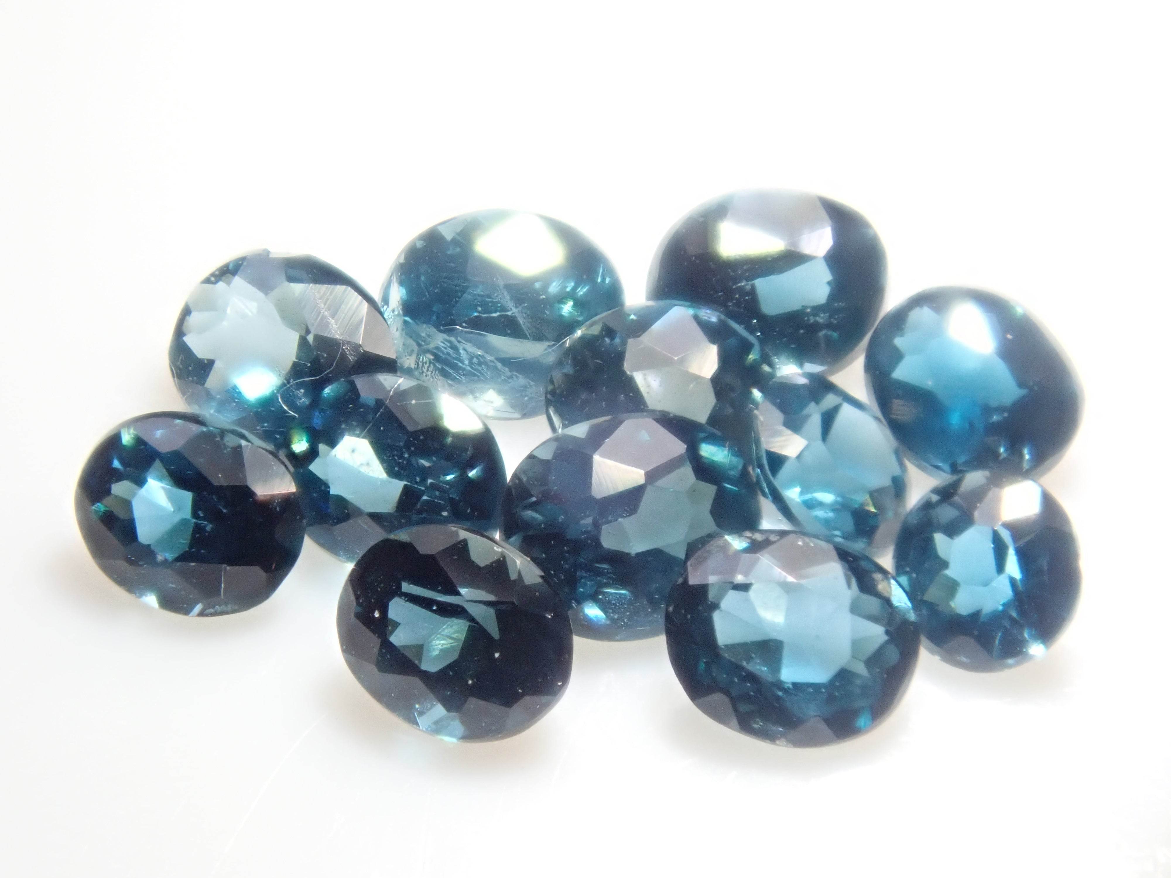 【8/24 22時販売】《限定12石》マダガスカル産サファリン1石ルース(平均0.035ct,全石鑑別書付き))《複数購入割引有》