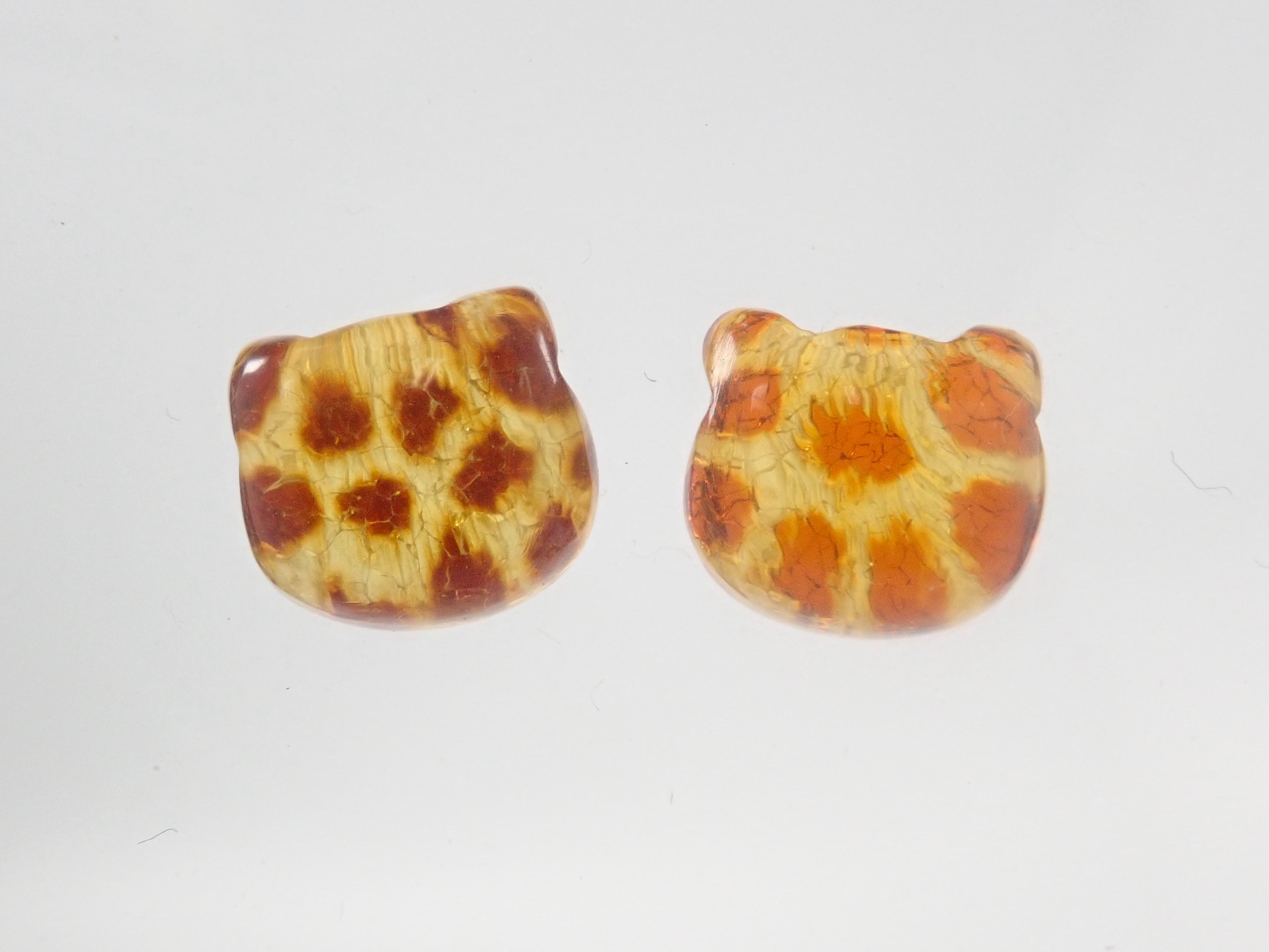 限量 8 顆寶石 獵豹圖案貓形切割 KARATZ 合作款(琥珀色,8.5 毫米) 可享多次購買折扣