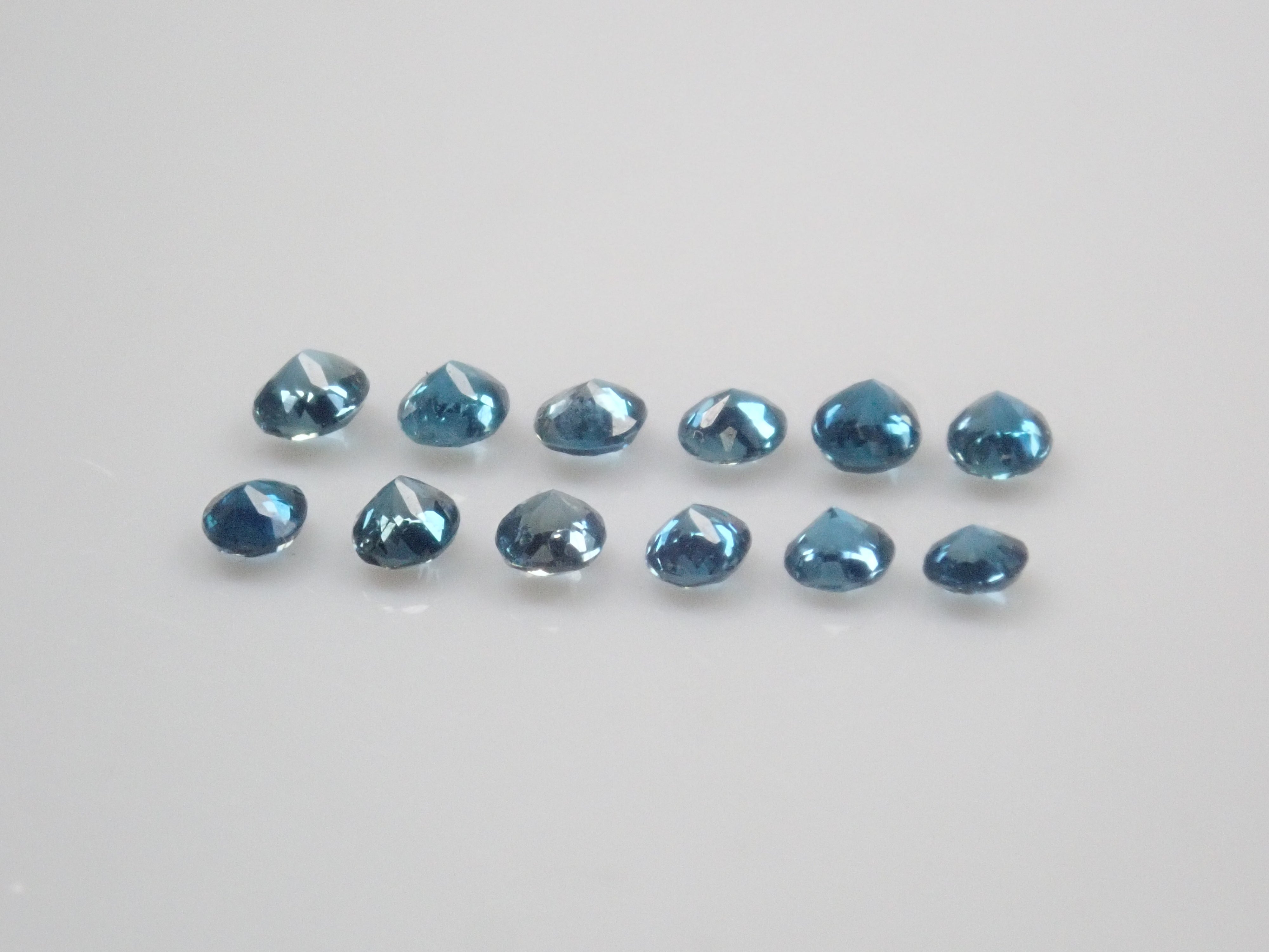 【8/24 22時販売】《限定12石》マダガスカル産サファリン1石ルース(平均0.035ct,全石鑑別書付き))《複数購入割引有》