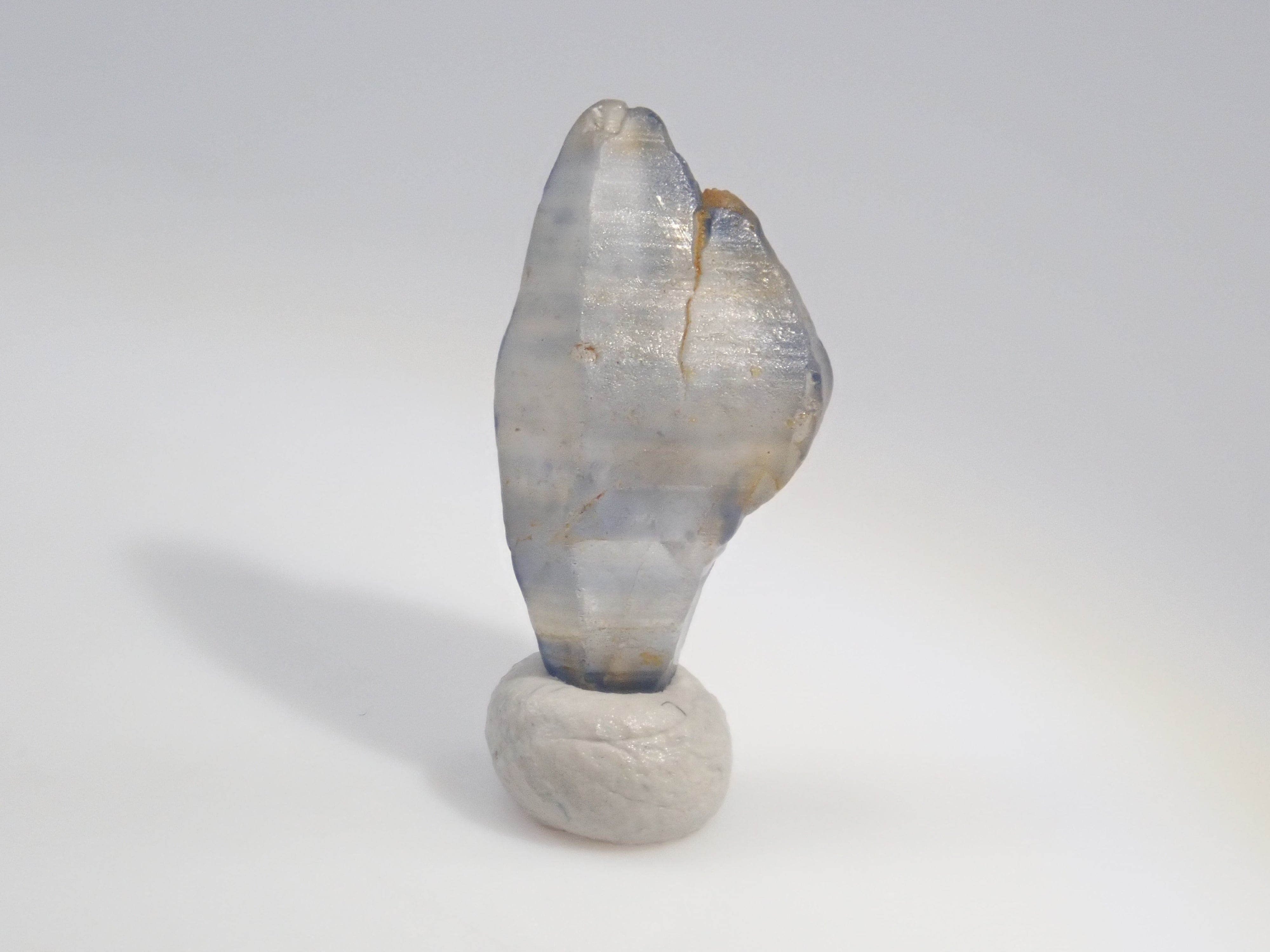 スリランカ産グラスボディ(サファイアクリスタル) 2.754ct原石