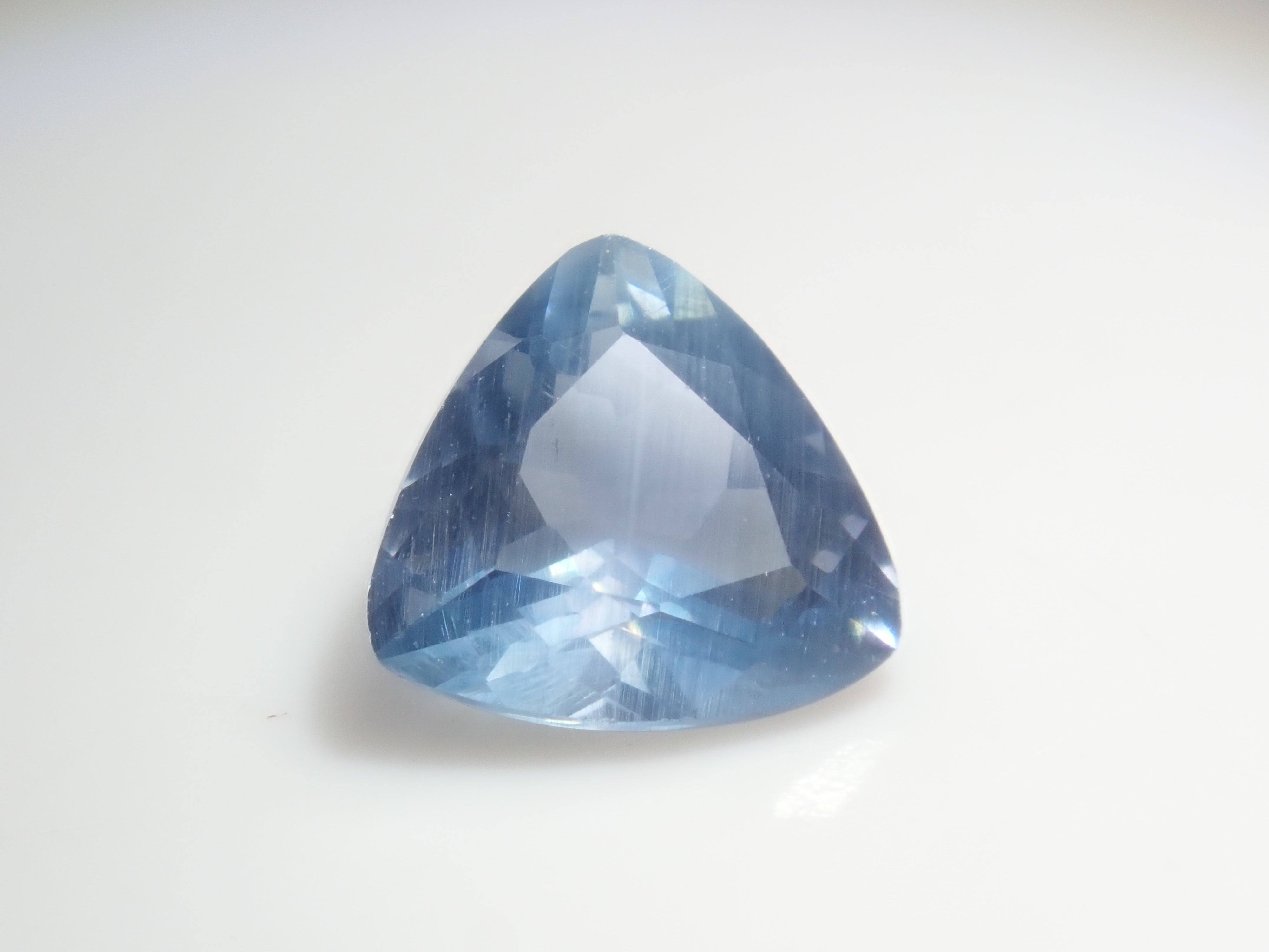 限量 15 顆寶石 磷灰石 Gacha💎 津巴布韋磷灰石、紫色磷灰石等 1 顆散石(有瑕疵) 可享多次購買折扣
