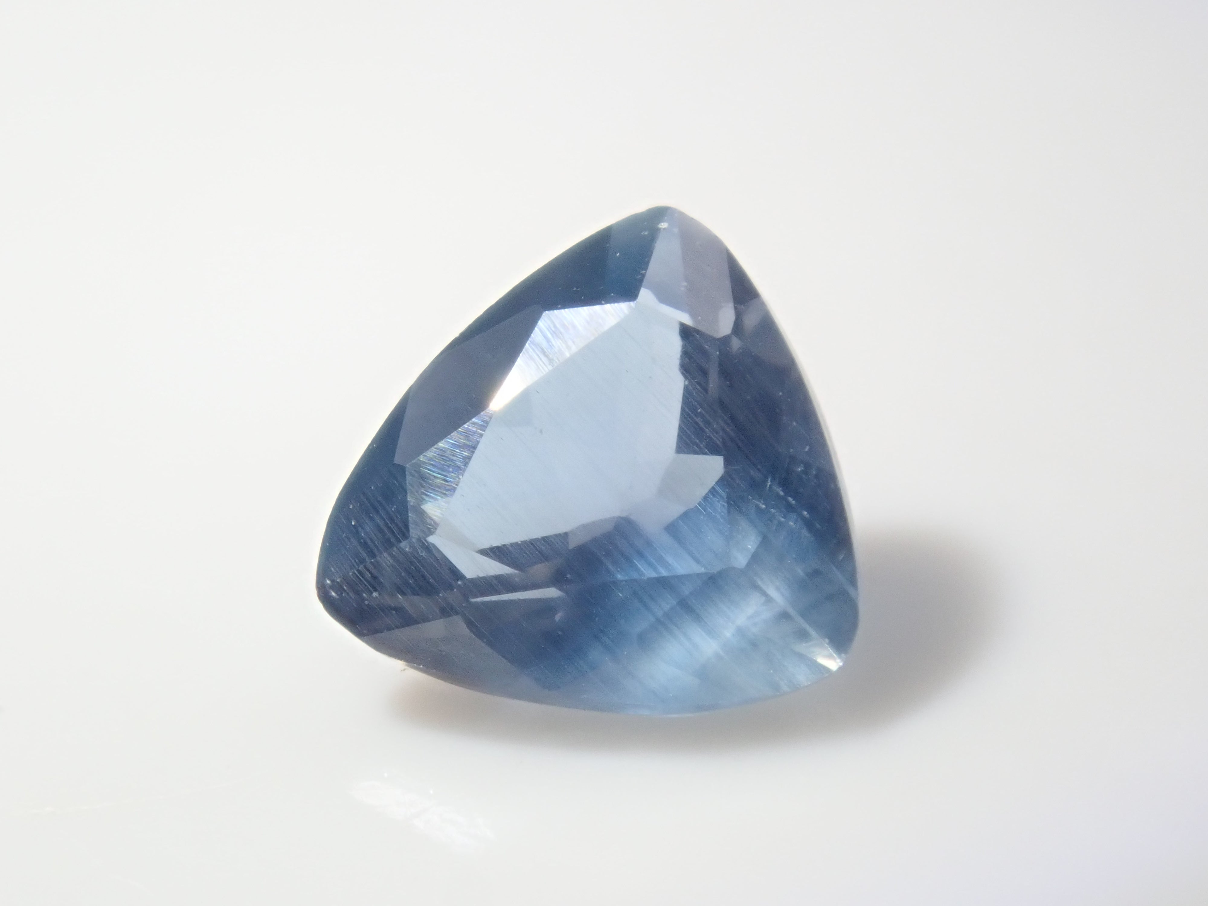 限量 15 顆寶石 磷灰石 Gacha💎 津巴布韋磷灰石、紫色磷灰石等 1 顆散石(有瑕疵) 可享多次購買折扣