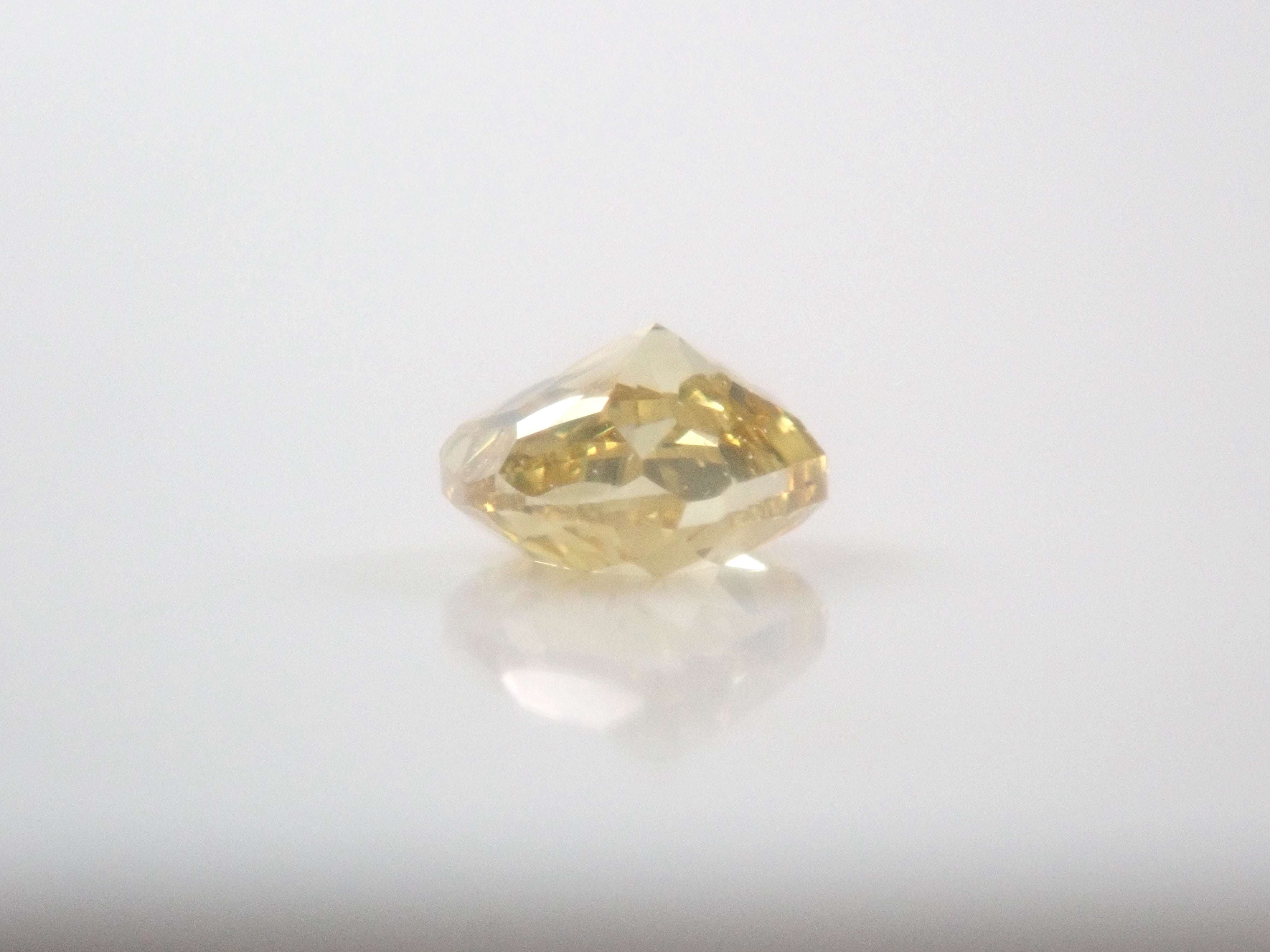 【7/26 22時販売】《限定16石》通常55,800円の0.706ct FANCY DEEP ORANGY YELLOW含むイエローダイヤガチャ《複数購入割引有》