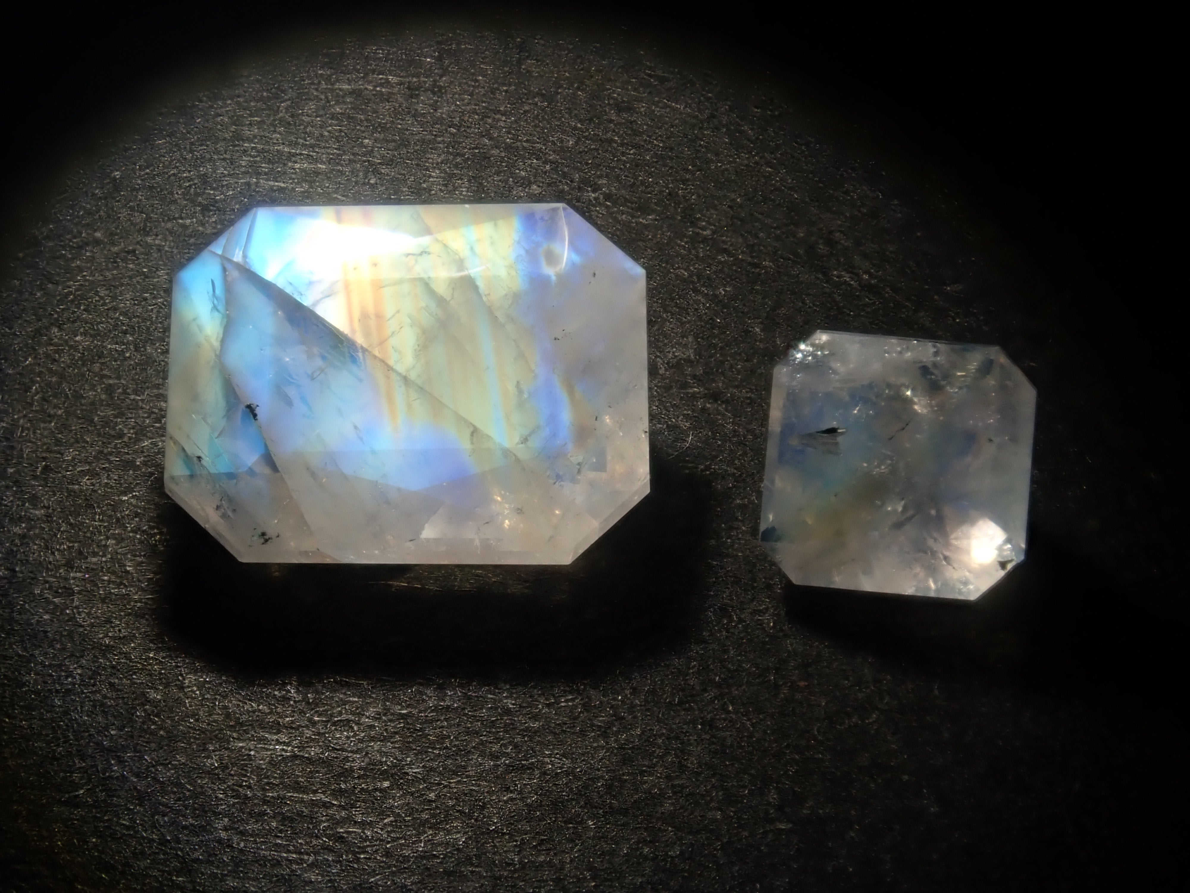 【適合初學者】寶石扭蛋💎 斯里蘭卡拋光工匠Sanjay切割的寶石1塊(鉻碧璽、瑪亨格尖晶石等) 散裝1塊【多買有折扣】