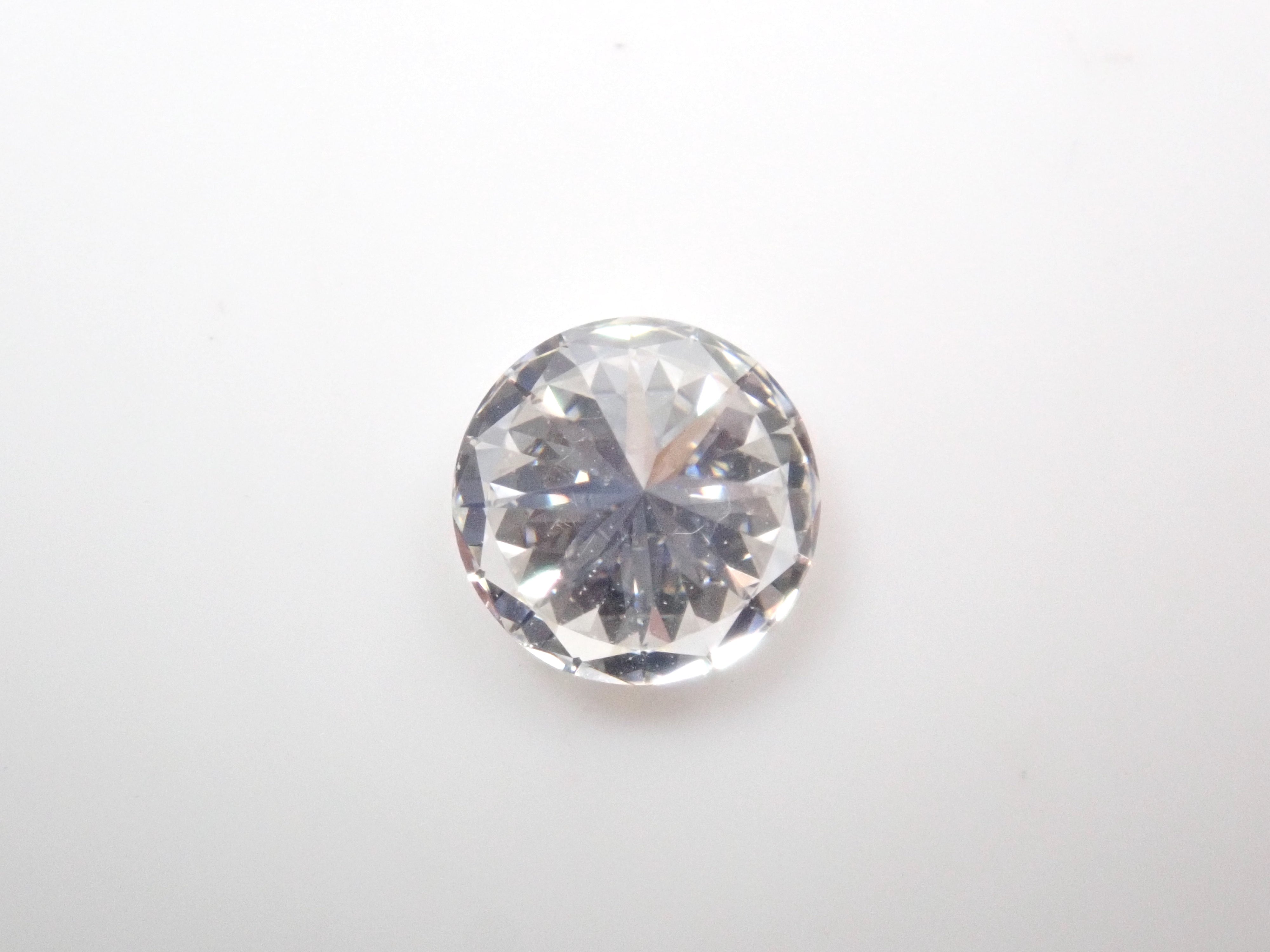 インターナリーフローレスダイヤモンド(H&C) 4.45mm/0.305ctルース(F, IF, 3Excellent H&C) GIA&中宝