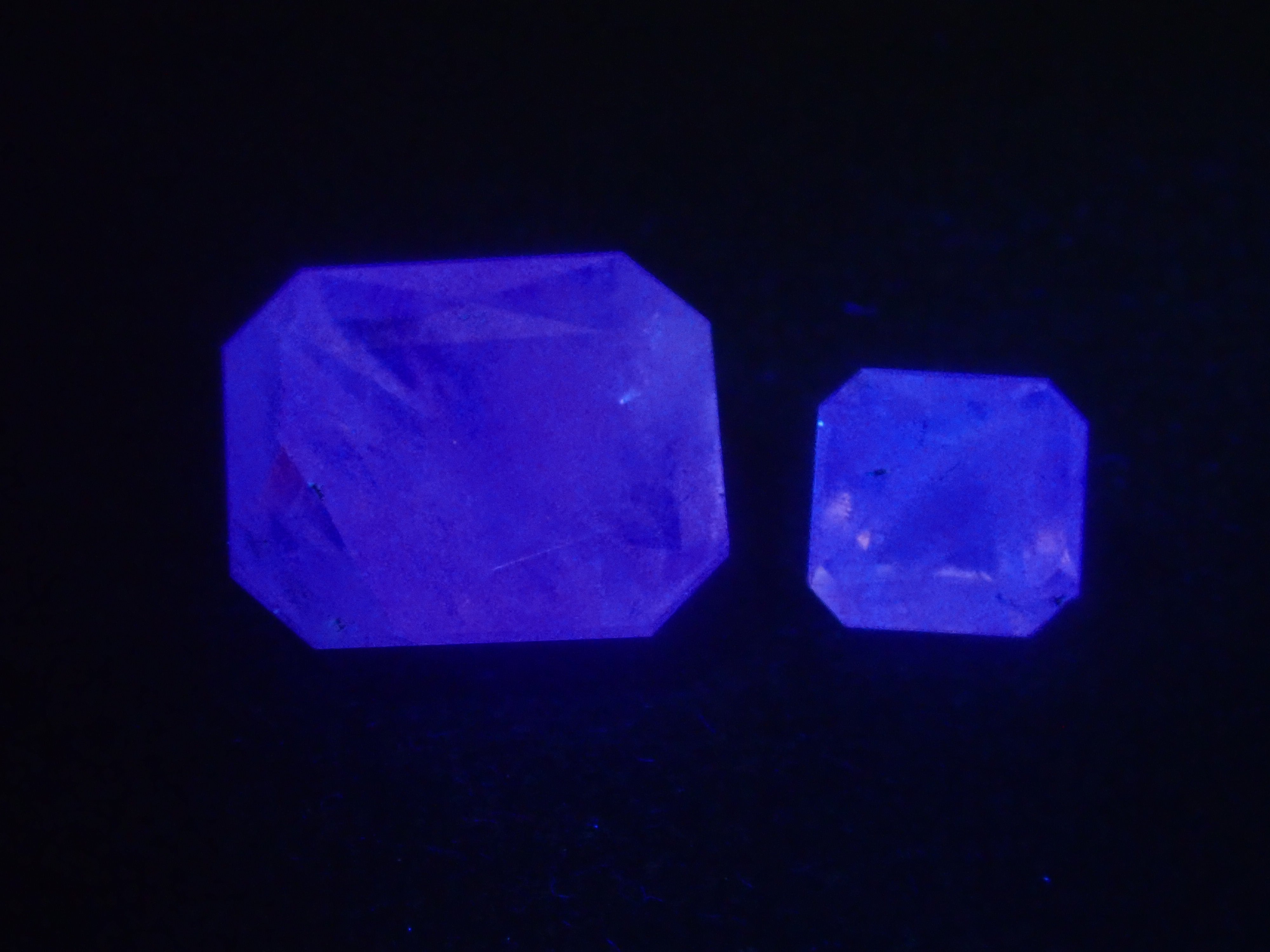 【適合初學者】寶石扭蛋💎 斯里蘭卡拋光工匠Sanjay切割的寶石1塊(鉻碧璽、瑪亨格尖晶石等) 散裝1塊【多買有折扣】