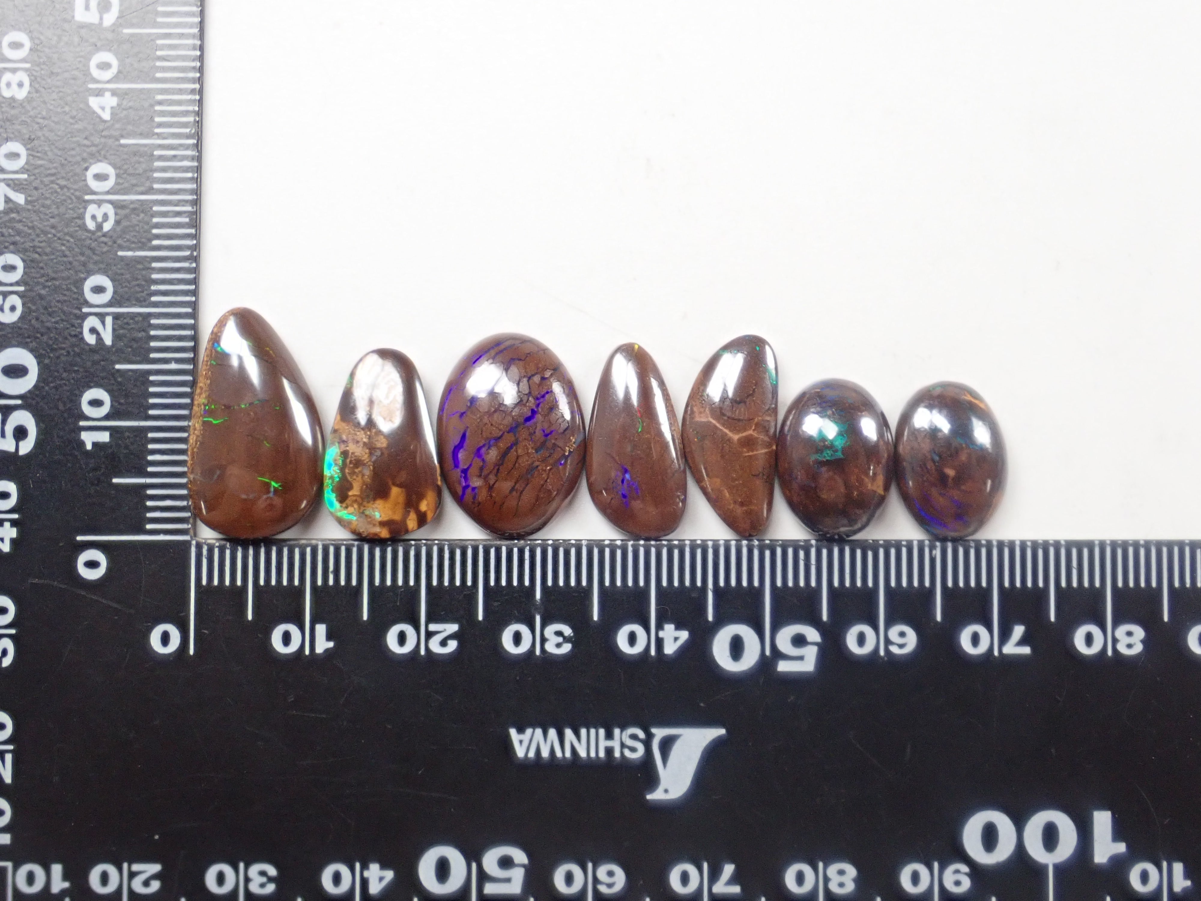 《限定7石》オーストラリア産アイアンオパール1石ルース(平均7ct,10月誕生石オパール)《複数購入割引有》