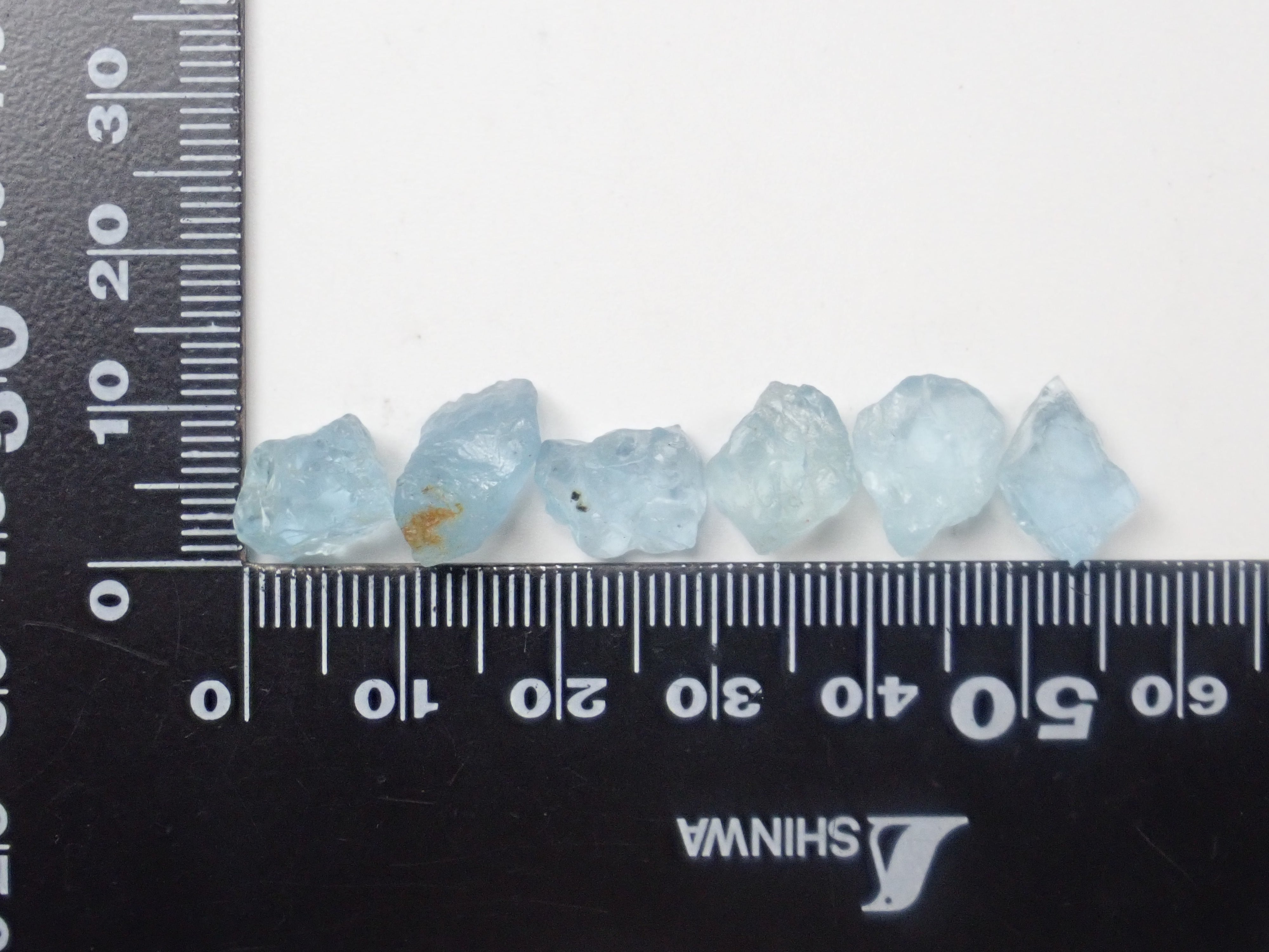 三月誕生石、海藍寶石原石和散石兩件套裝(產自尼日利亞){可享多次購買折扣} {適合初學者}