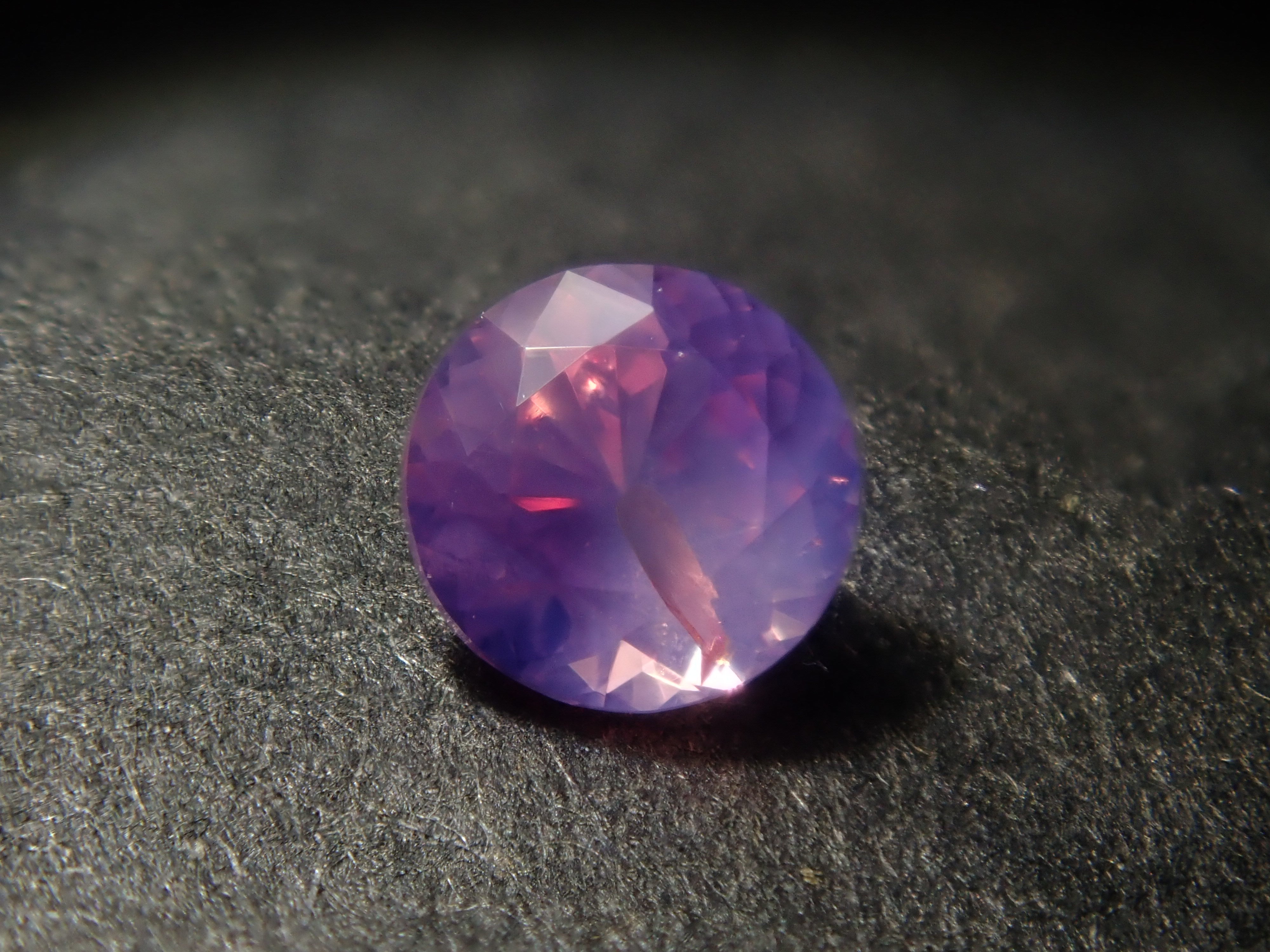 【1/30 22時販売】《限定6石》ベトナム産シルキーピンクサファイア(サンジェ氏カット,ラウンド,3.0~3.3mm)ガチャ《複数購入割引有》