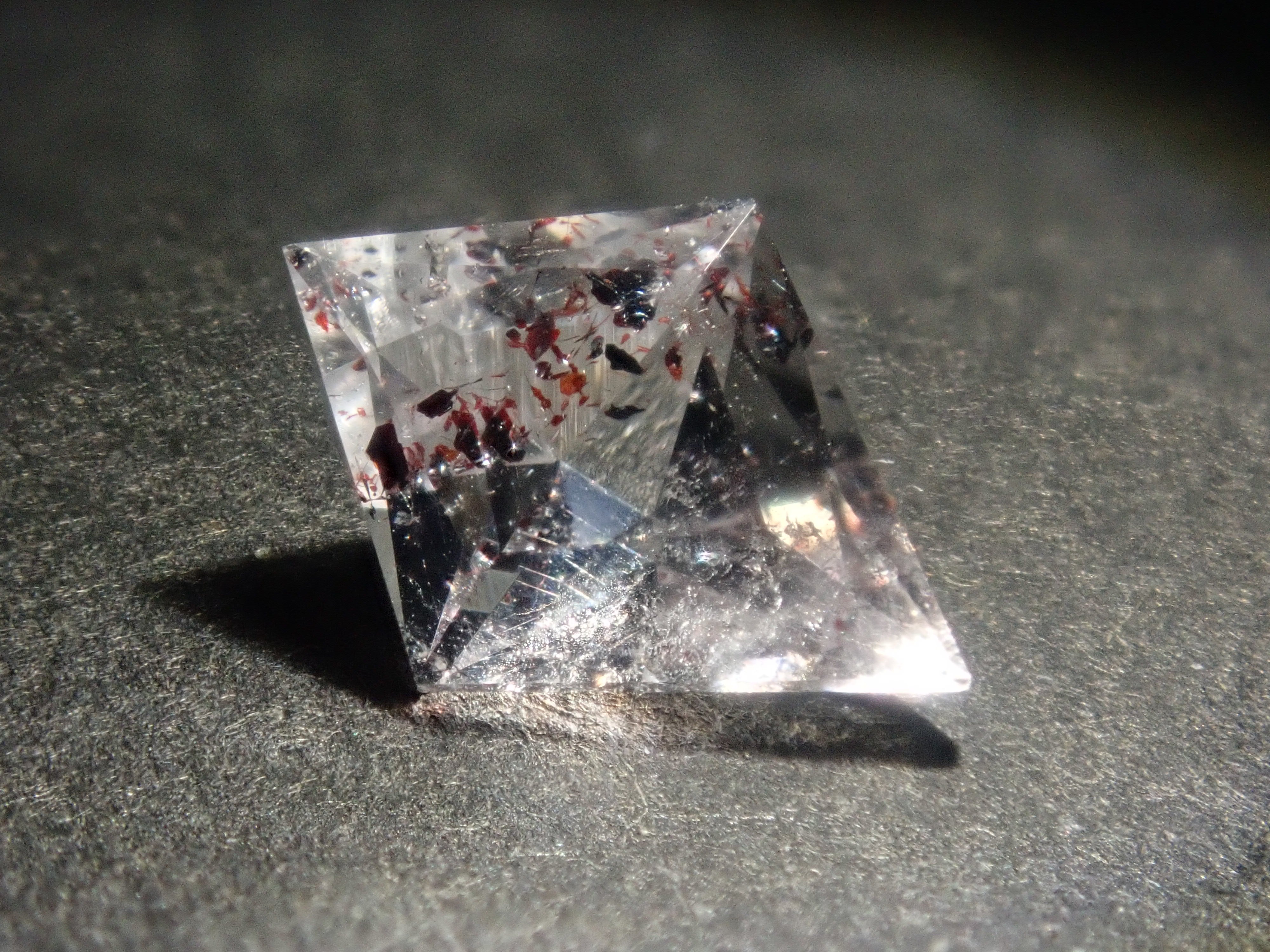 【1/25 22時販売】《限定12石》さくらインカット含むやレピドクロサイトインクォーツガチャ1石ルース《複数購入割引有》