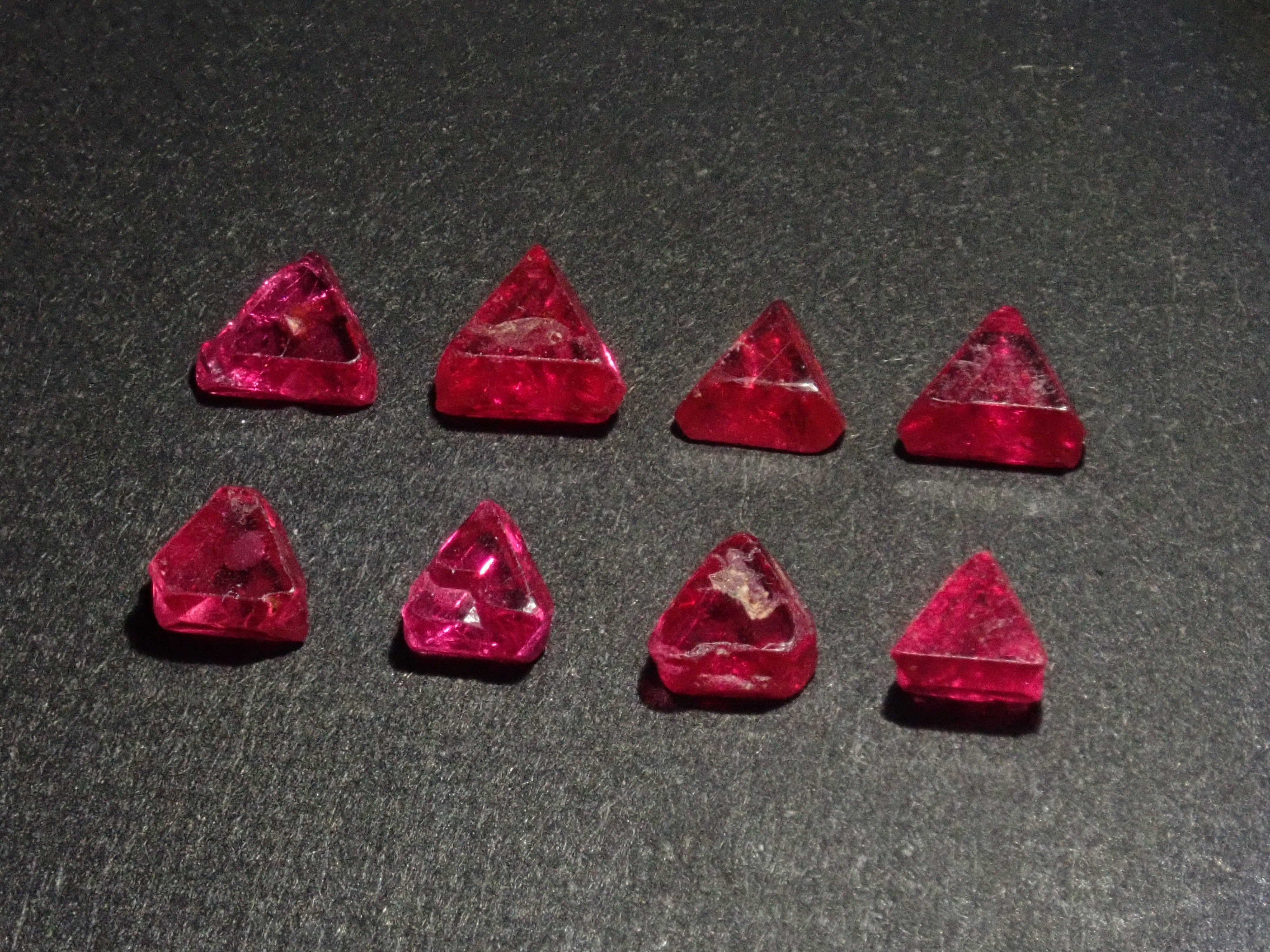 Limited to 8 stones: 1 red spinel rough stone from Myanmar. Discounts available for multiple purchases.