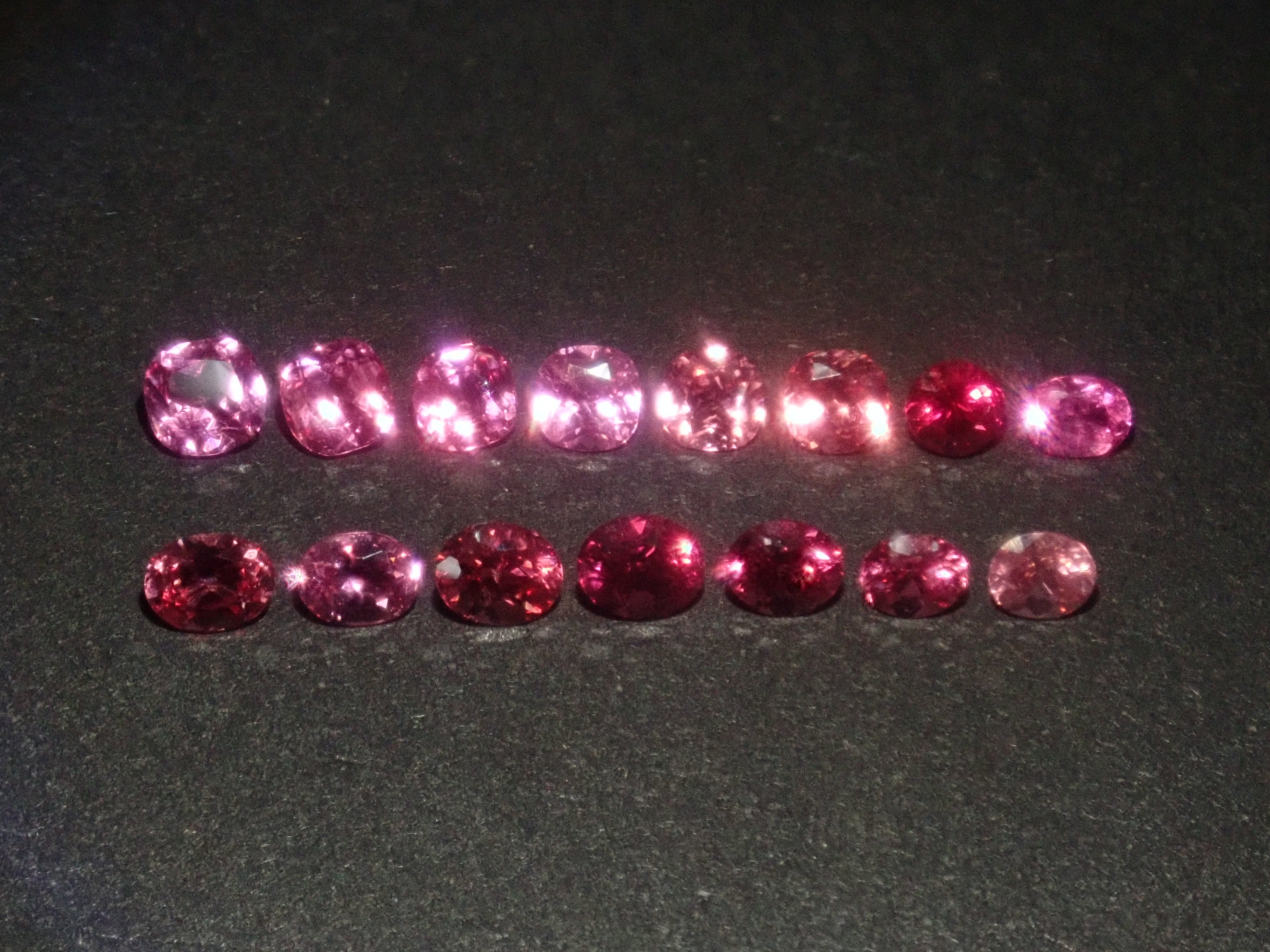 Limited to 6 stones: 1 loose pink spinel from Mahenge, Tanzania (round cut, 3.0mm) Discounts for multiple purchases