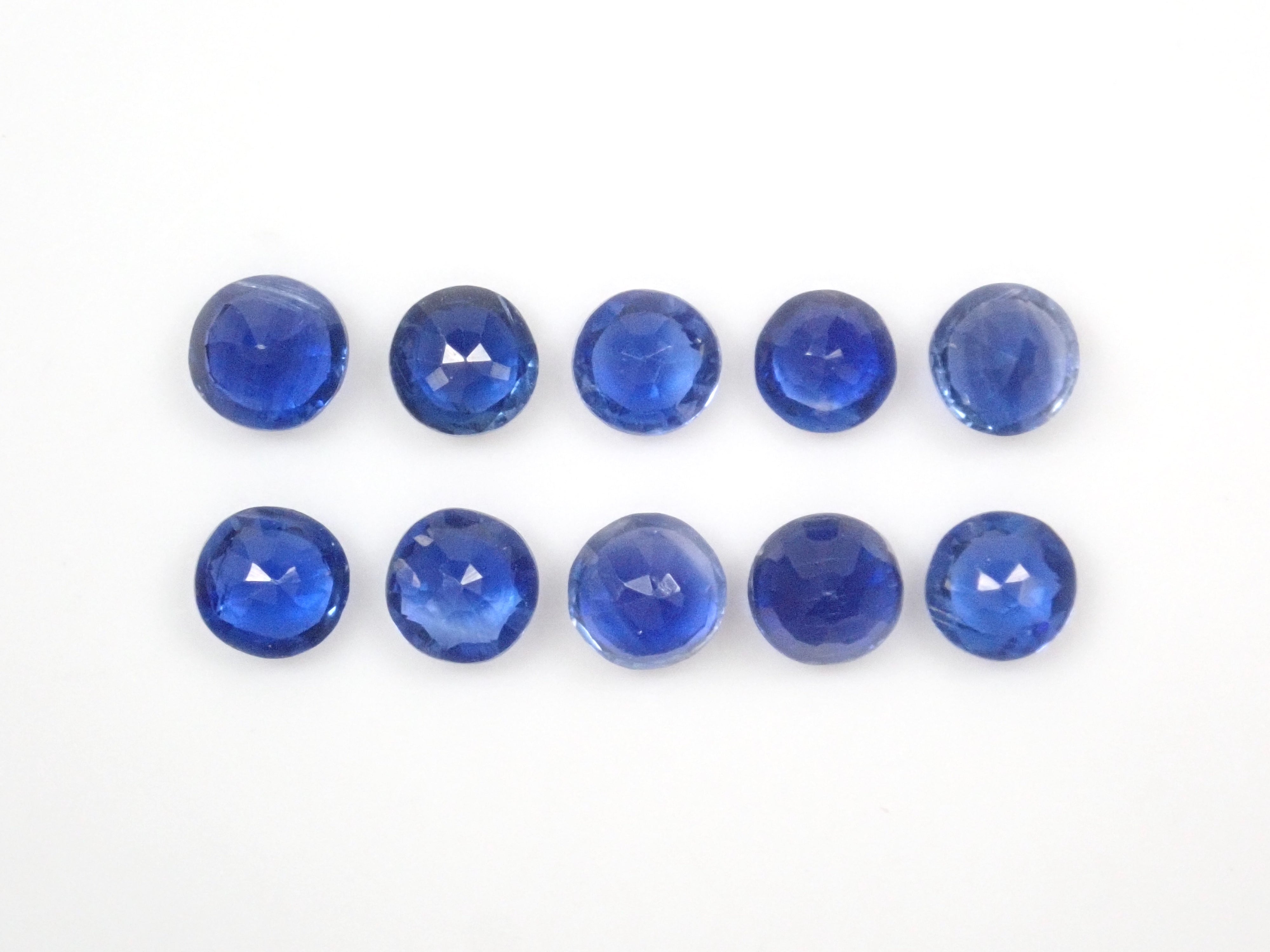 ネパール産カイヤナイト1石ルース(ロイヤルブルーカラー,4mm,ラウンドカット)《複数購入割引有》
