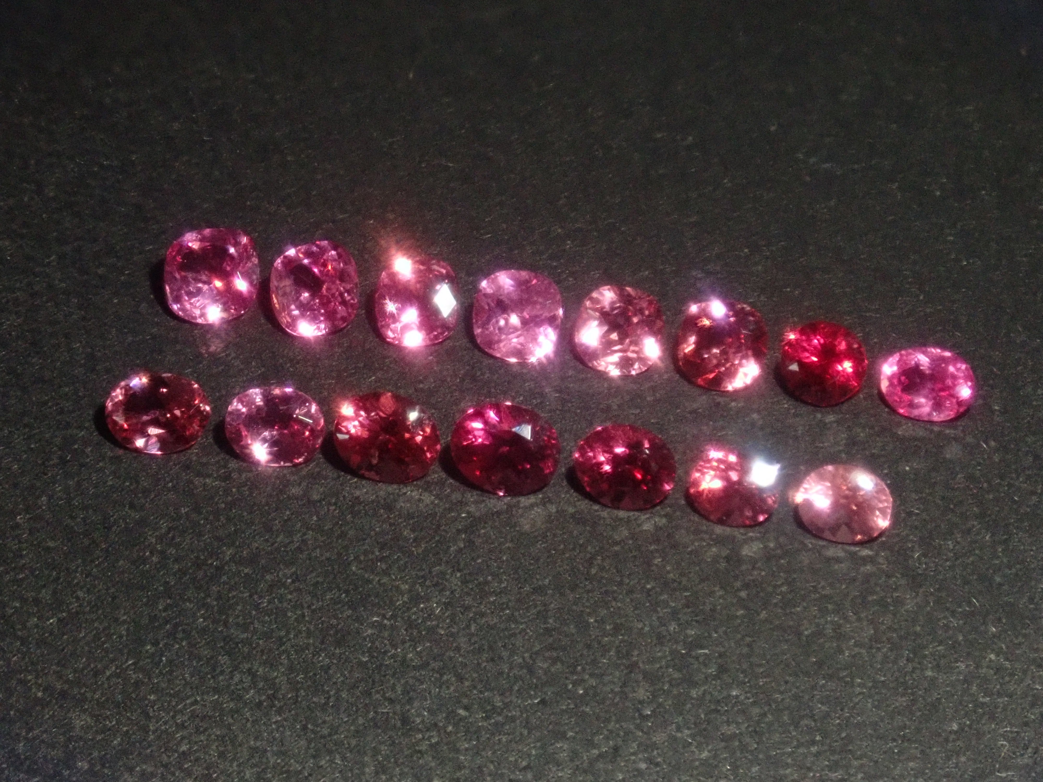 Limited to 6 stones: 1 loose pink spinel from Mahenge, Tanzania (round cut, 3.0mm) Discounts for multiple purchases