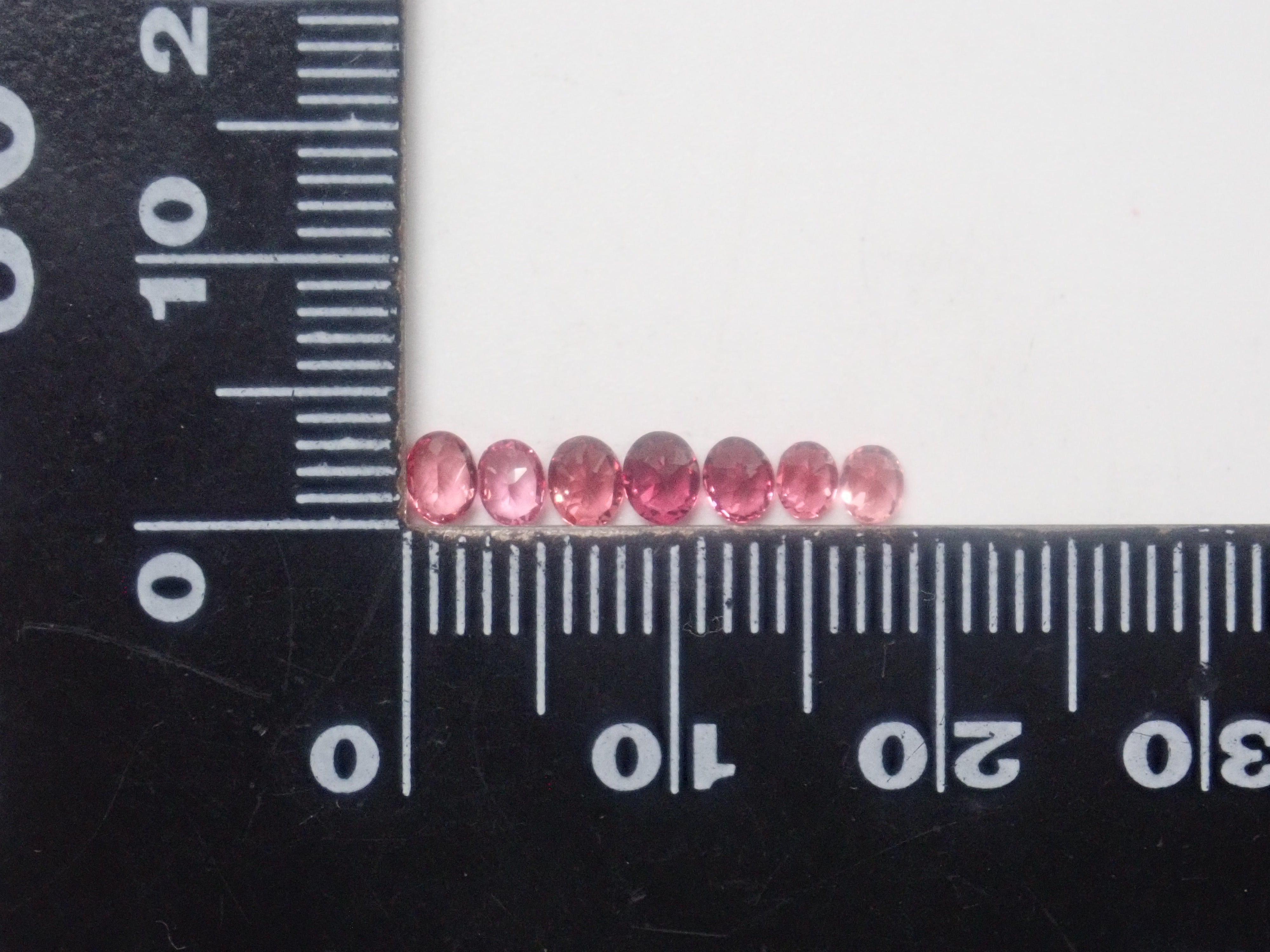 Limited to 6 stones: 1 loose pink spinel from Mahenge, Tanzania (round cut, 3.0mm) Discounts for multiple purchases