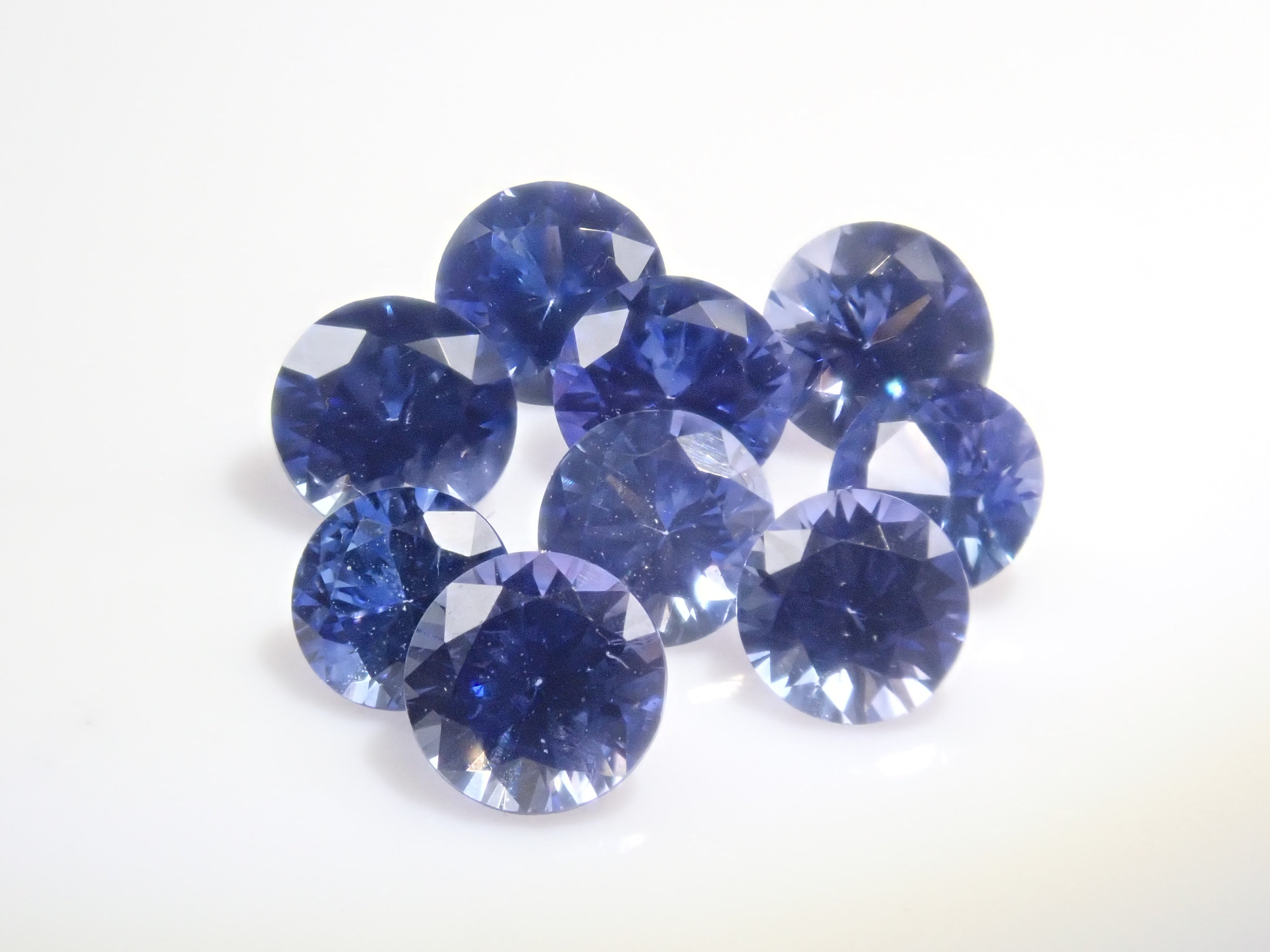 《限定9セット》スリランカ産サファイア(3.0-3.5mm,ラウンドカット)・スリランカ産グラスボディ2石セット《複数購入割引有り》