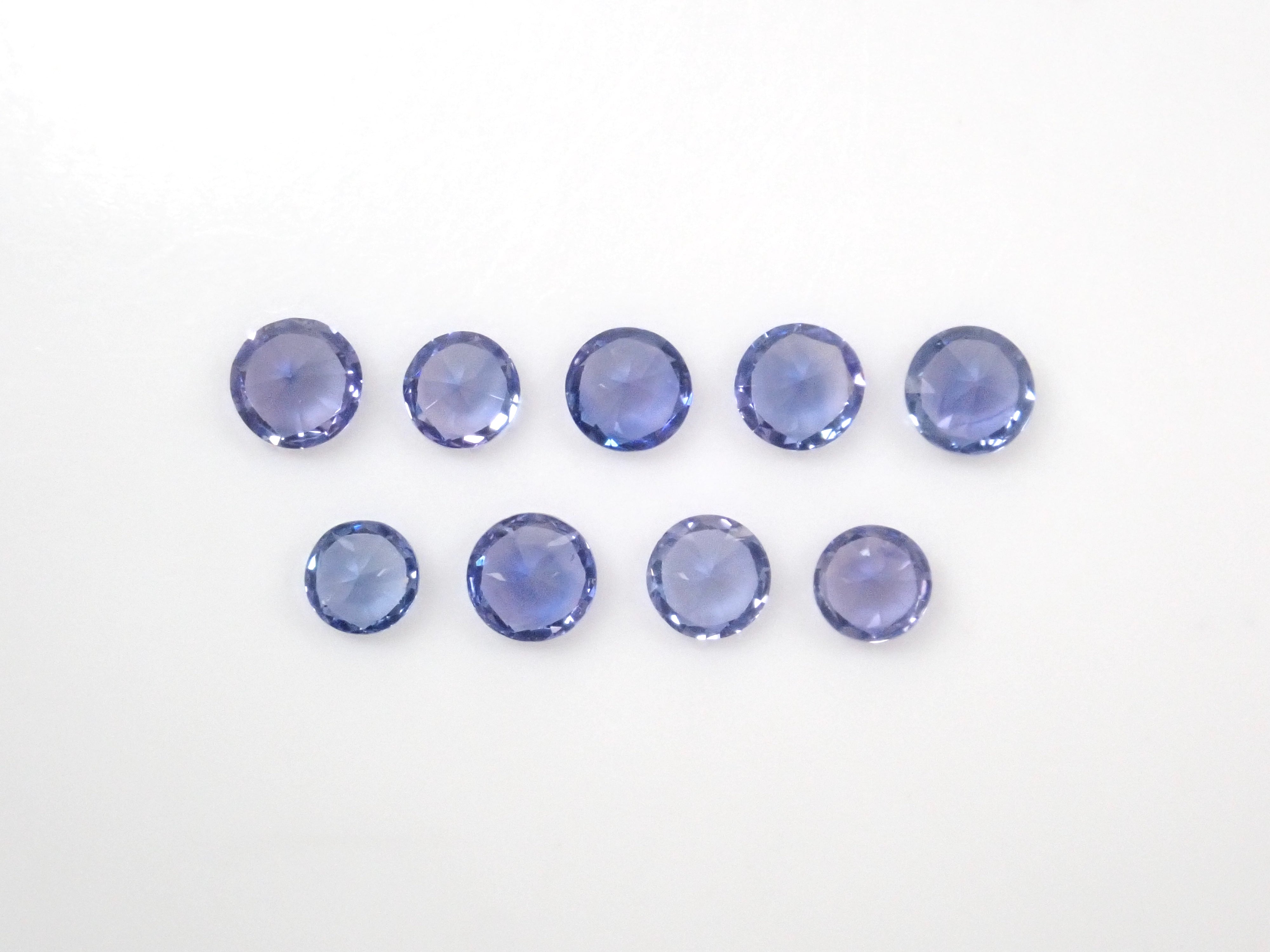 《限定9セット》スリランカ産サファイア(3.0-3.5mm,ラウンドカット)・スリランカ産グラスボディ2石セット《複数購入割引有り》