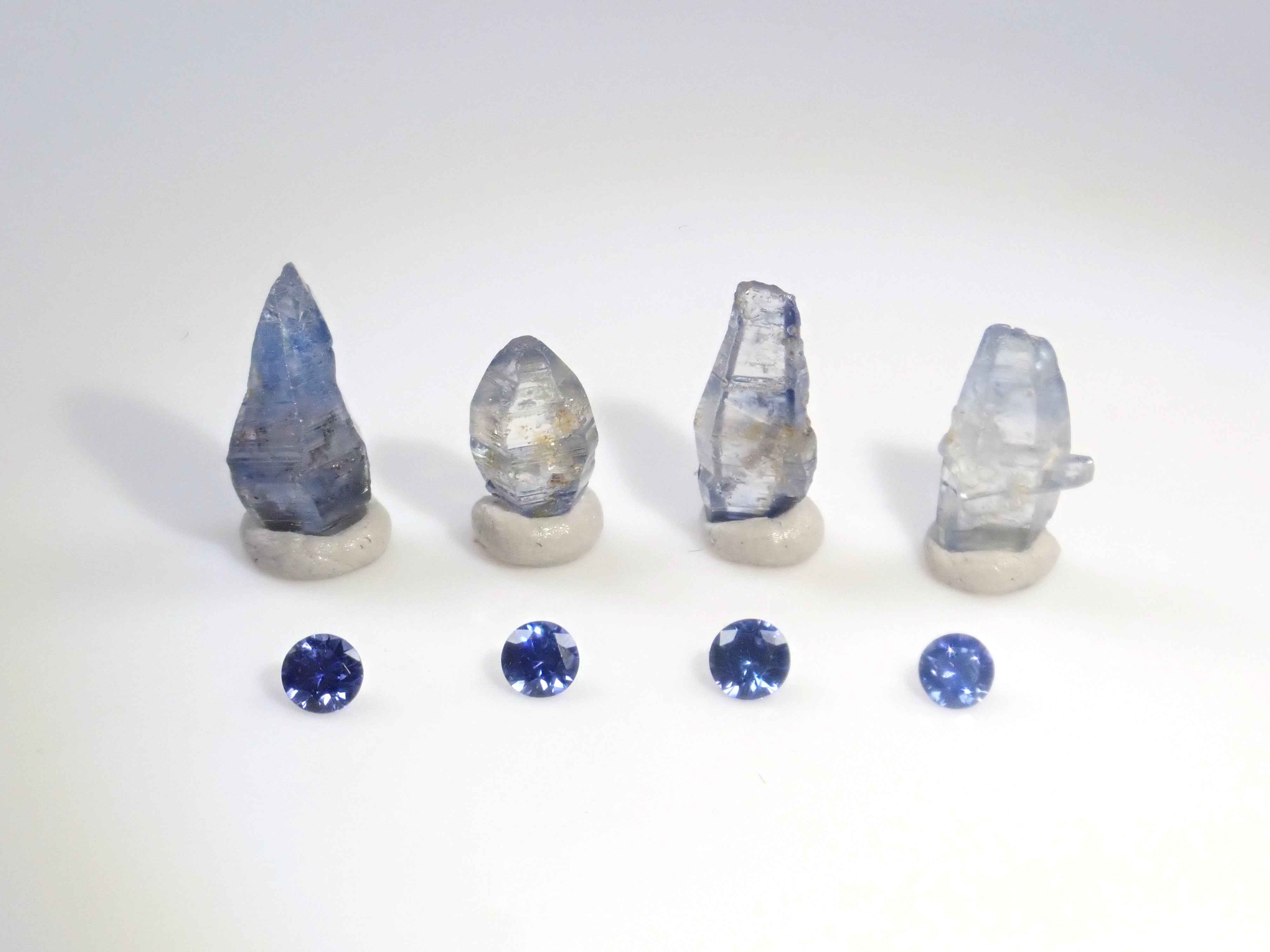 Limited to 4 sets: Sri Lankan sapphire (2.5mm, round cut) and Sri Lankan glass body set of 2 stones. Discounts available for multiple purchases.