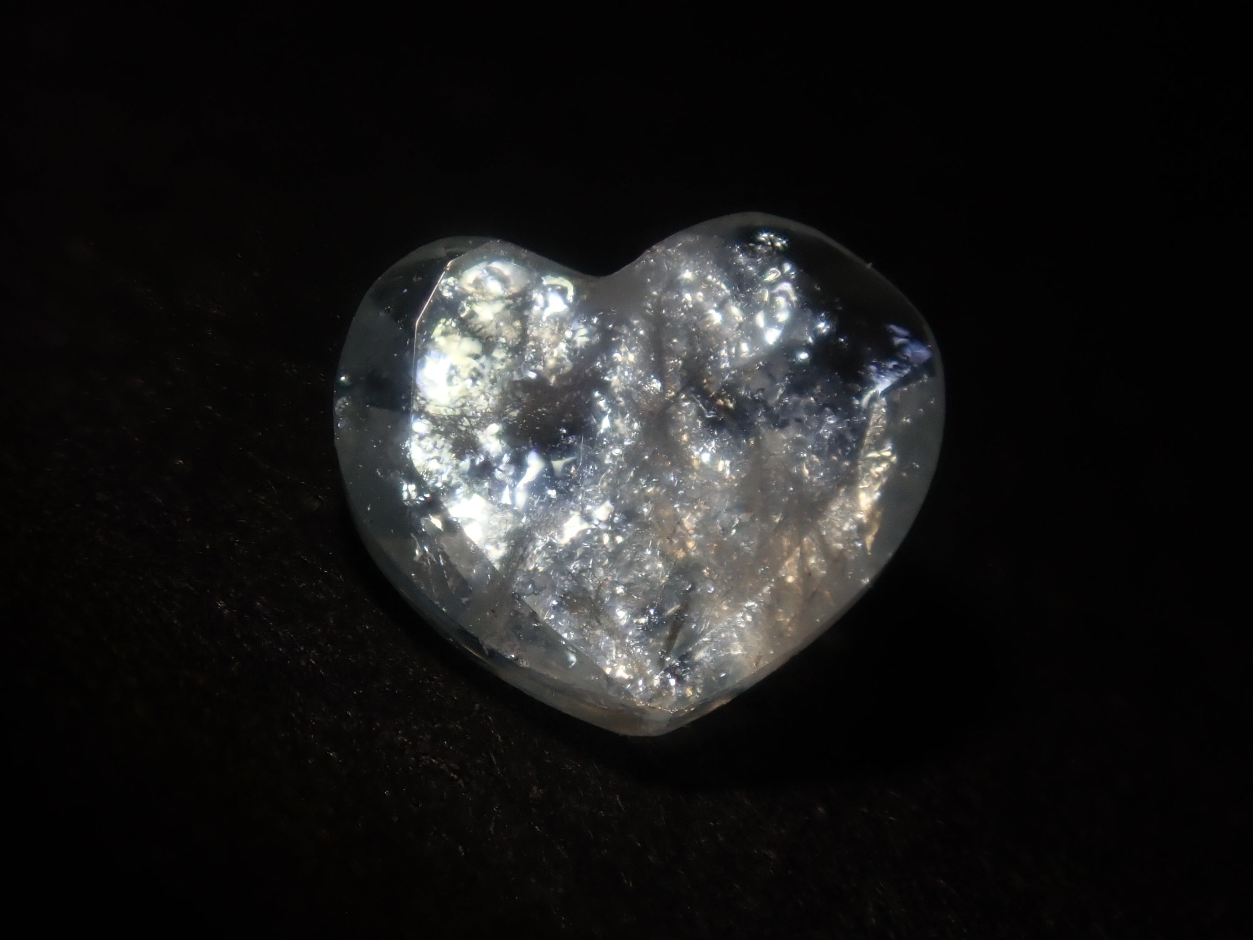 Brazilian Rainbow Aquamarine (Iridescent Aquamarine) Loose Stone (Heart Shape) (Multiple Purchase Discounts Available)