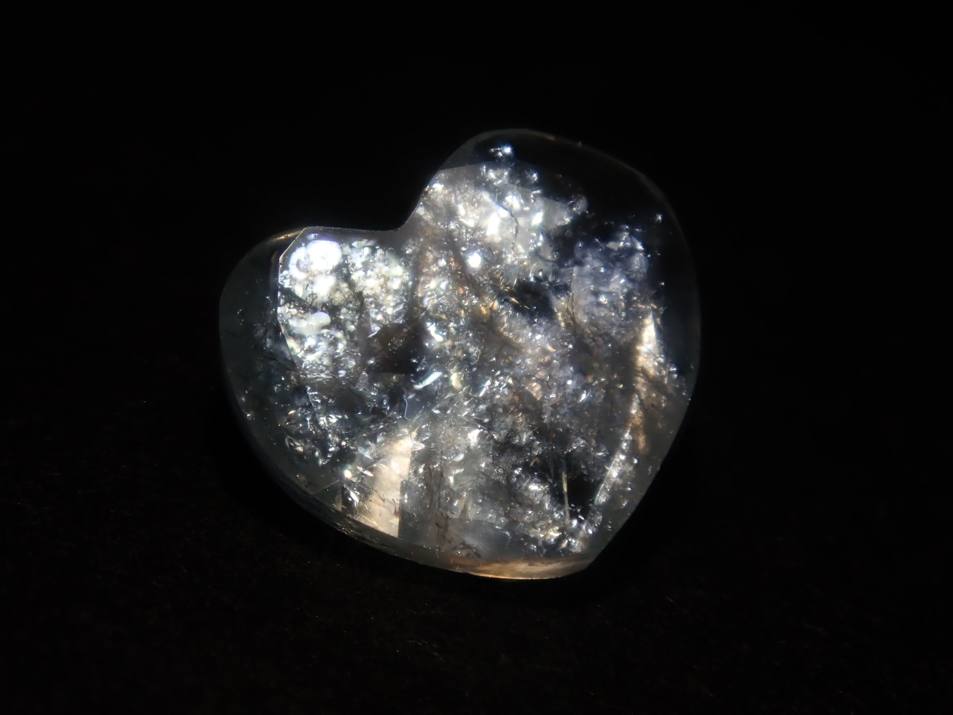 Brazilian Rainbow Aquamarine (Iridescent Aquamarine) Loose Stone (Heart Shape) (Multiple Purchase Discounts Available)