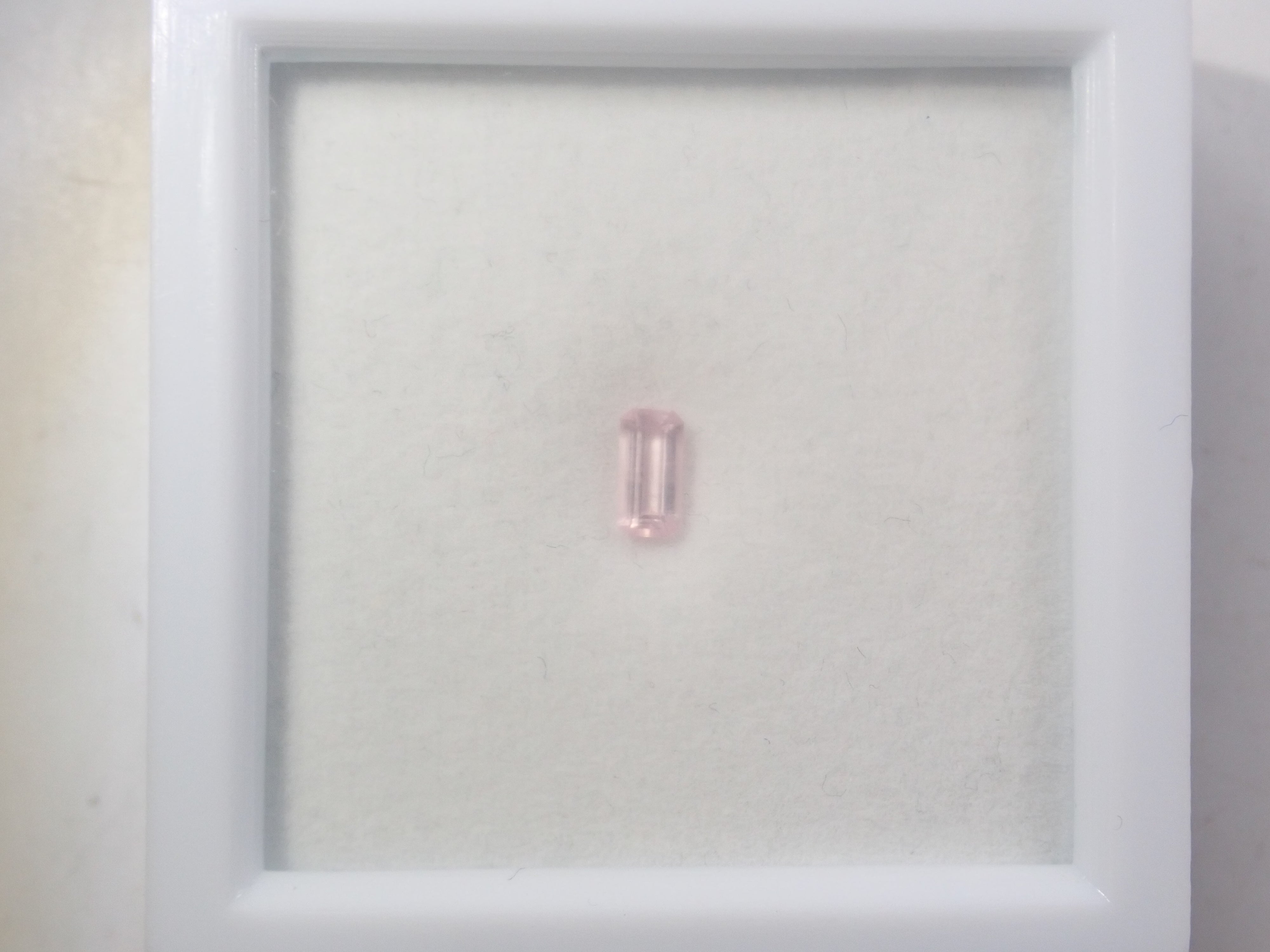{六月活動限量版} 稀有寶石 Gacha💎 帕帕拉恰藍寶石 0.3ct+ 附證書、藍錐礦、紅色綠柱石等散石,每顆寶石售價 1 顆 {可享多顆購買折扣}