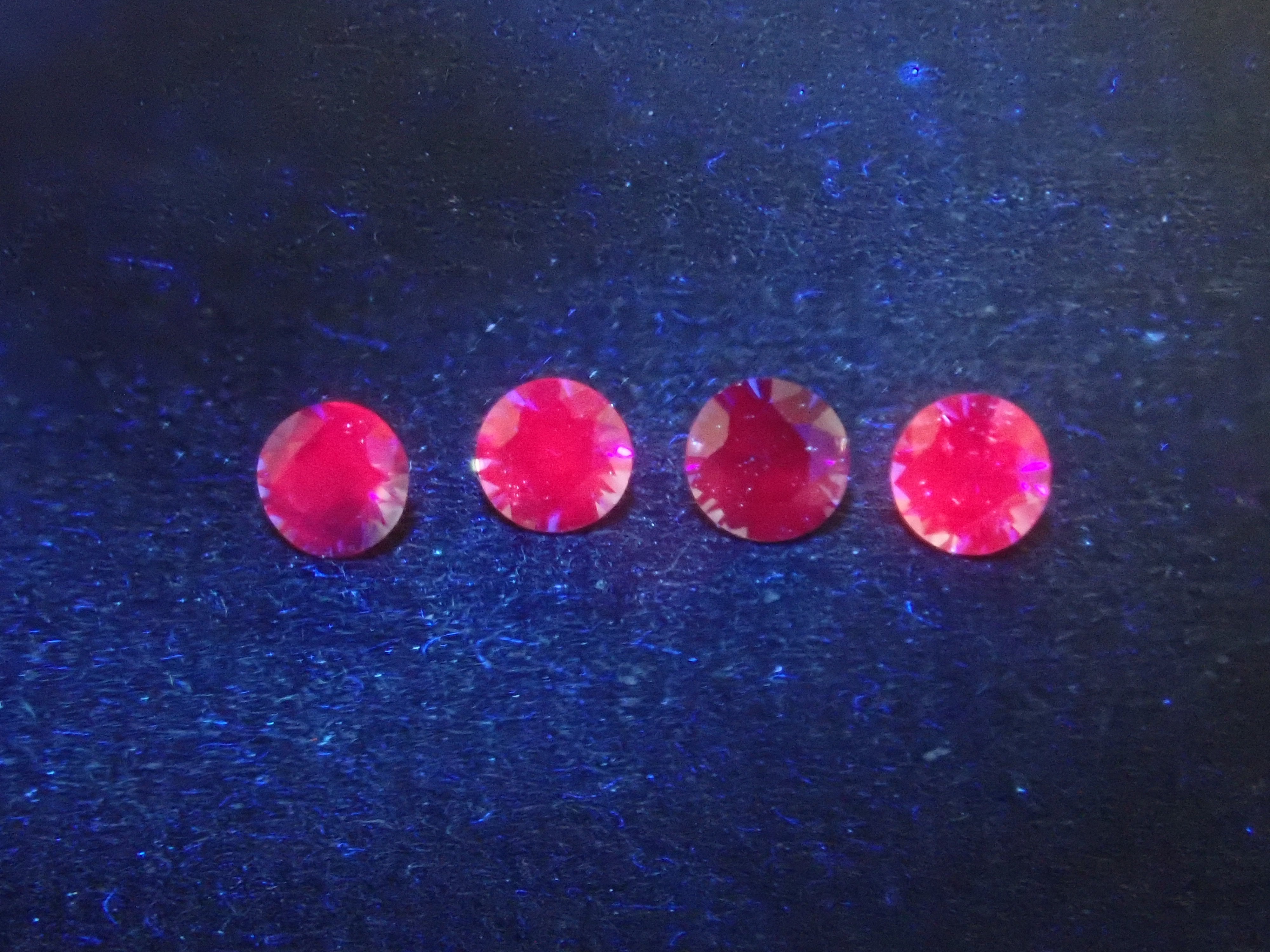 Limited to 4 sets: Sri Lankan sapphire (2.5mm, round cut) and Sri Lankan glass body set of 2 stones. Discounts available for multiple purchases.