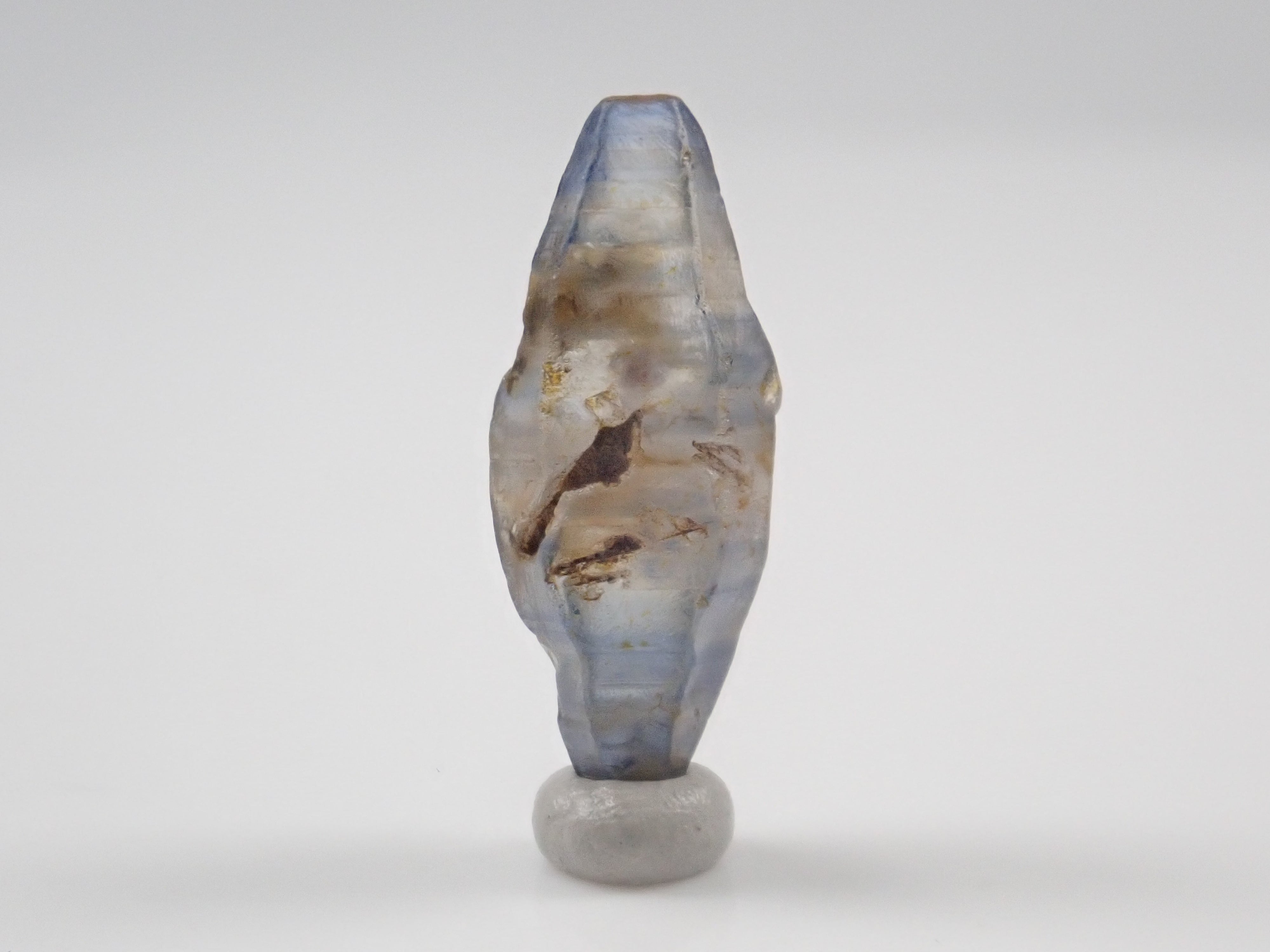 スリランカ産グラスボディ(サファイアクリスタル) 8.328ct原石