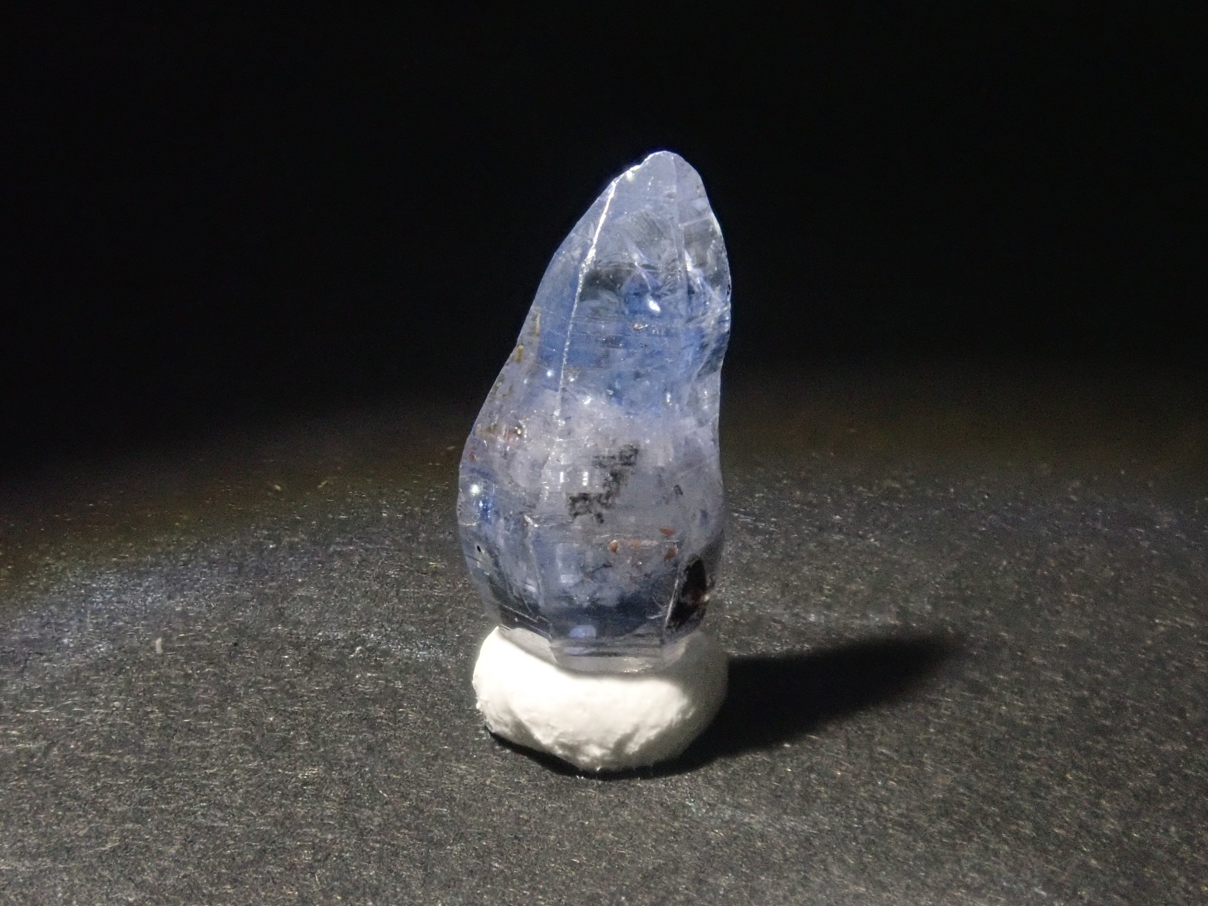 Limited to 4 sets: Sri Lankan sapphire (2.5mm, round cut) and Sri Lankan glass body set of 2 stones. Discounts available for multiple purchases.