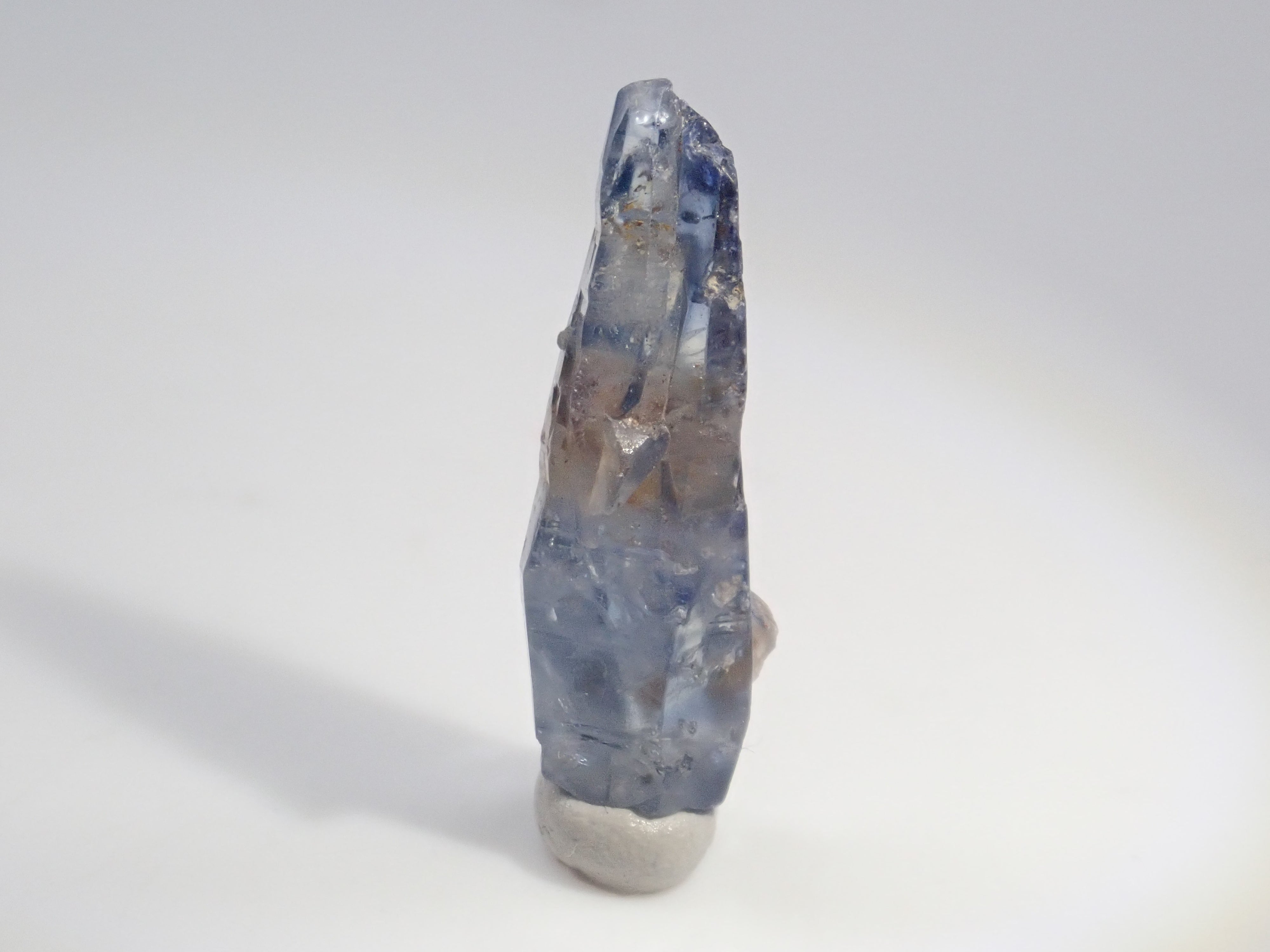 スリランカ産グラスボディ(サファイアクリスタル) 10.140ct原石