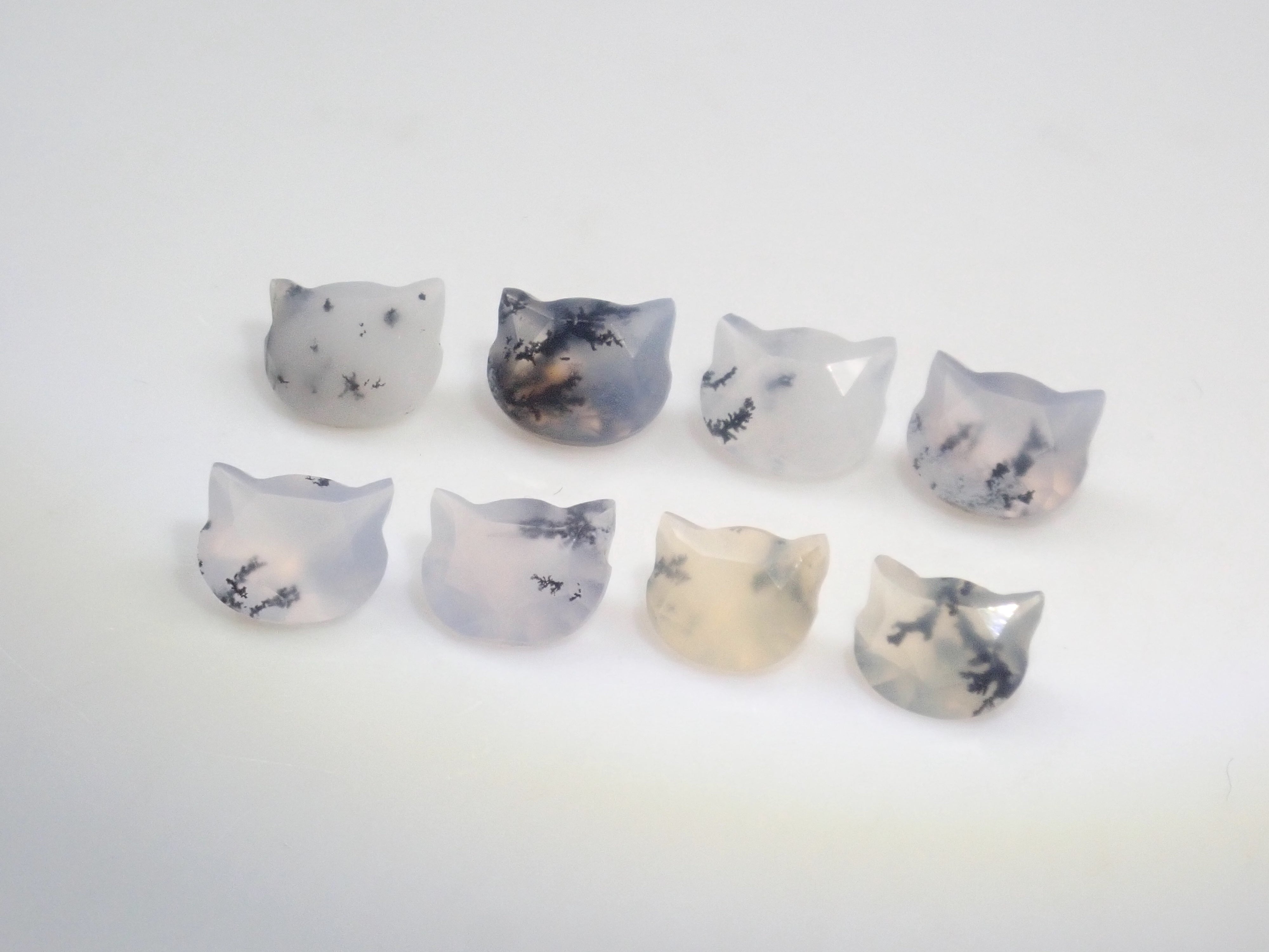 【10/13 22時販売】《限定8石》ブラジル産デンドリティッククォーツの子猫カット1石ルース(初心者向け)(5mm)《複数購入割引有》