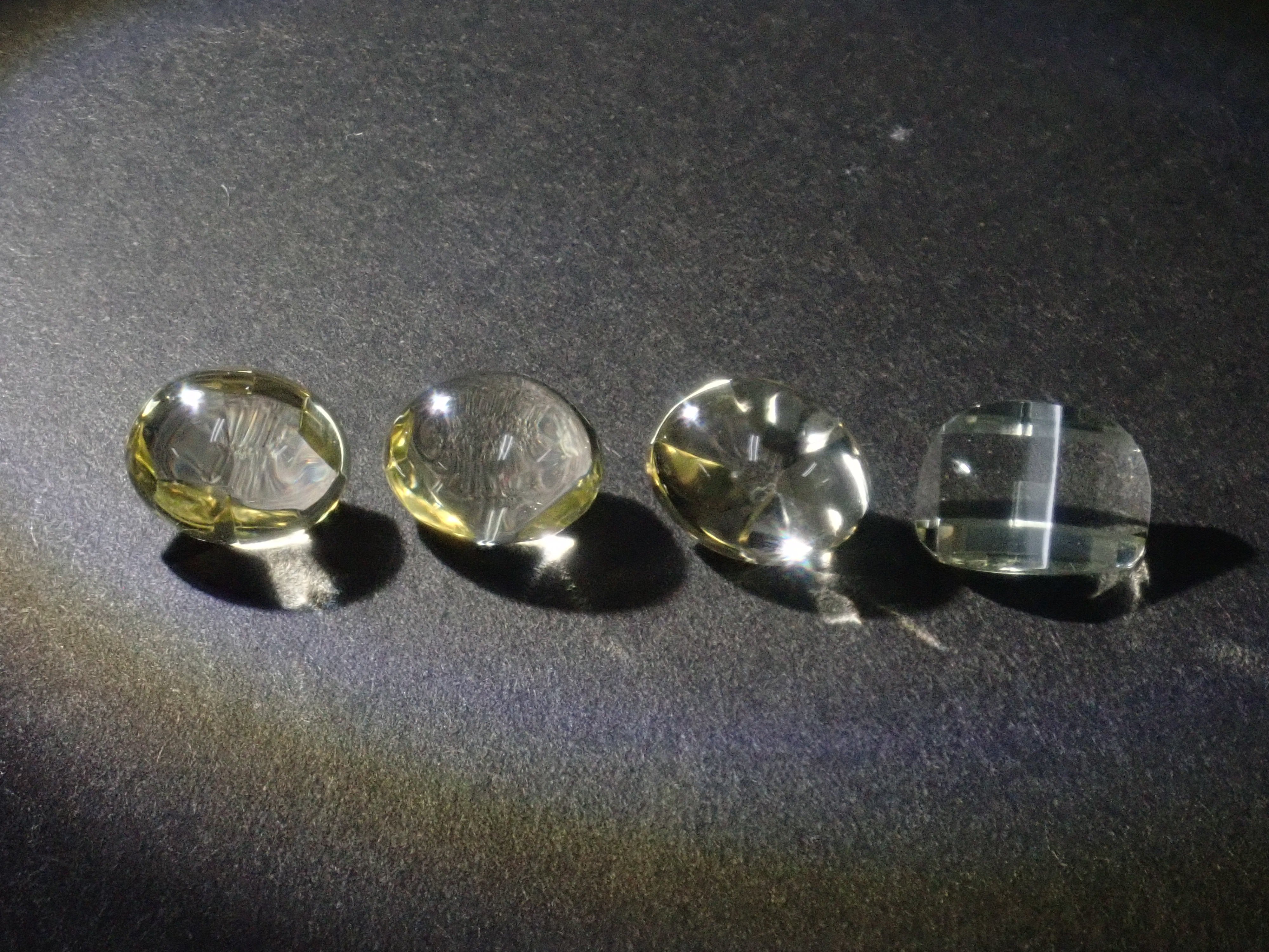 【2/1 22時販売】《限定15石》国内研磨職人ガチャ💎通常59,800円の甲州貴石切子バイカラーレモンクォーツ含む、シミズ貴石、山本武氏研磨《複数購入割引有》