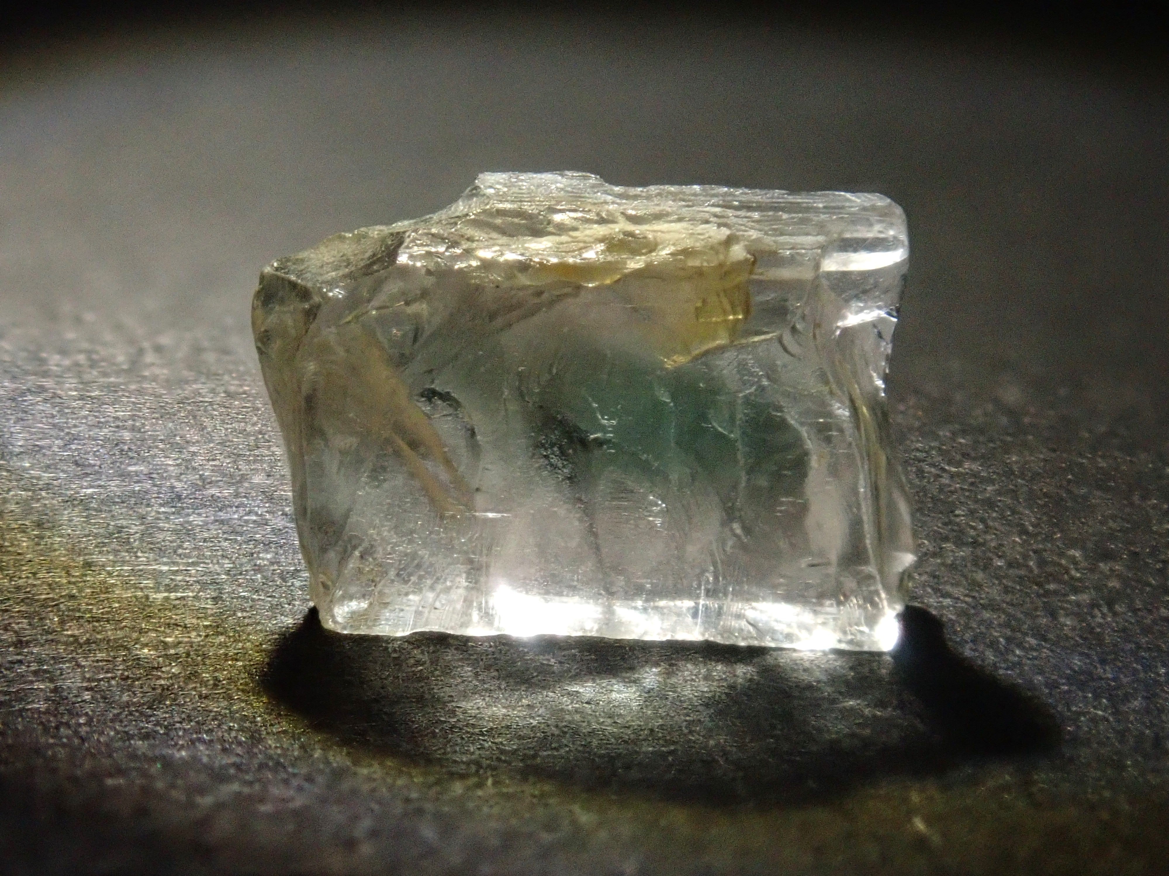【限量15顆】美國綠色俄勒岡日光石原石💎平均1.5克拉【多買可優惠】