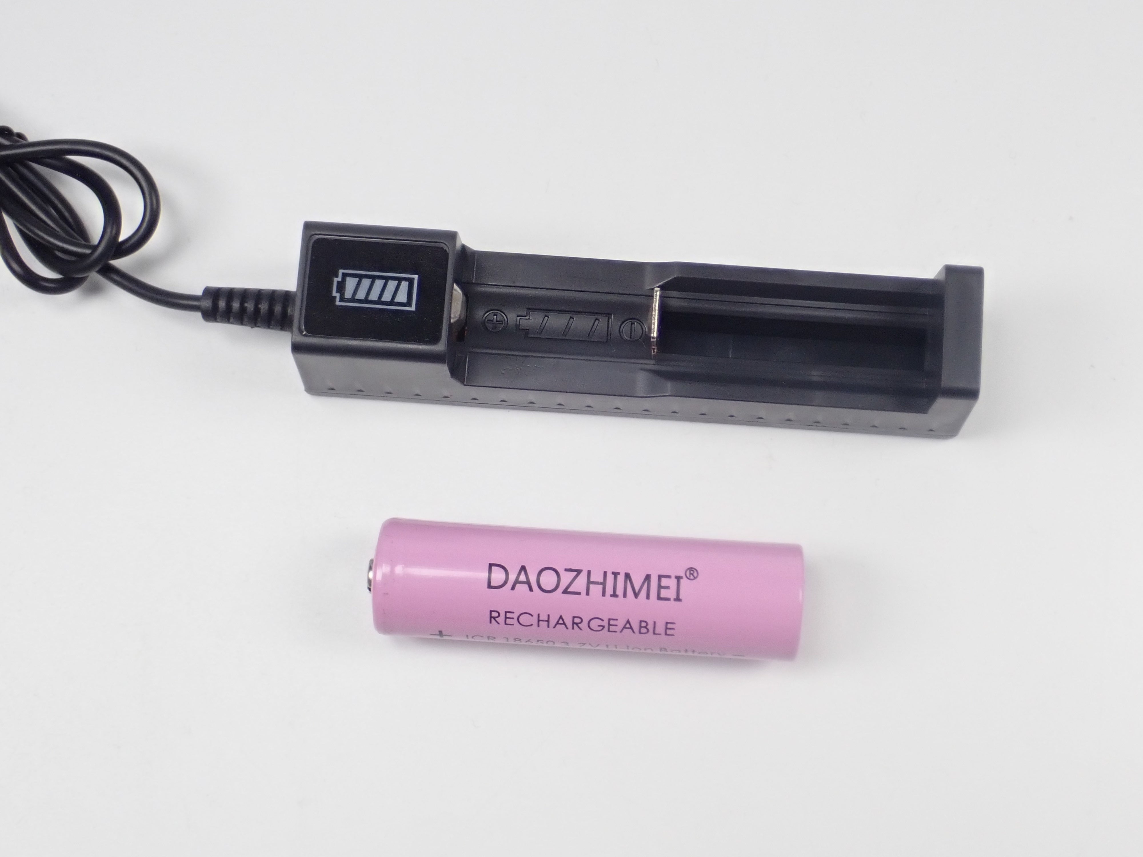 【宝石商の道具】ブラックライト・ルース3点(ルビー・レッドスピネル原石・オイルインクォーツ)充電式電池付き