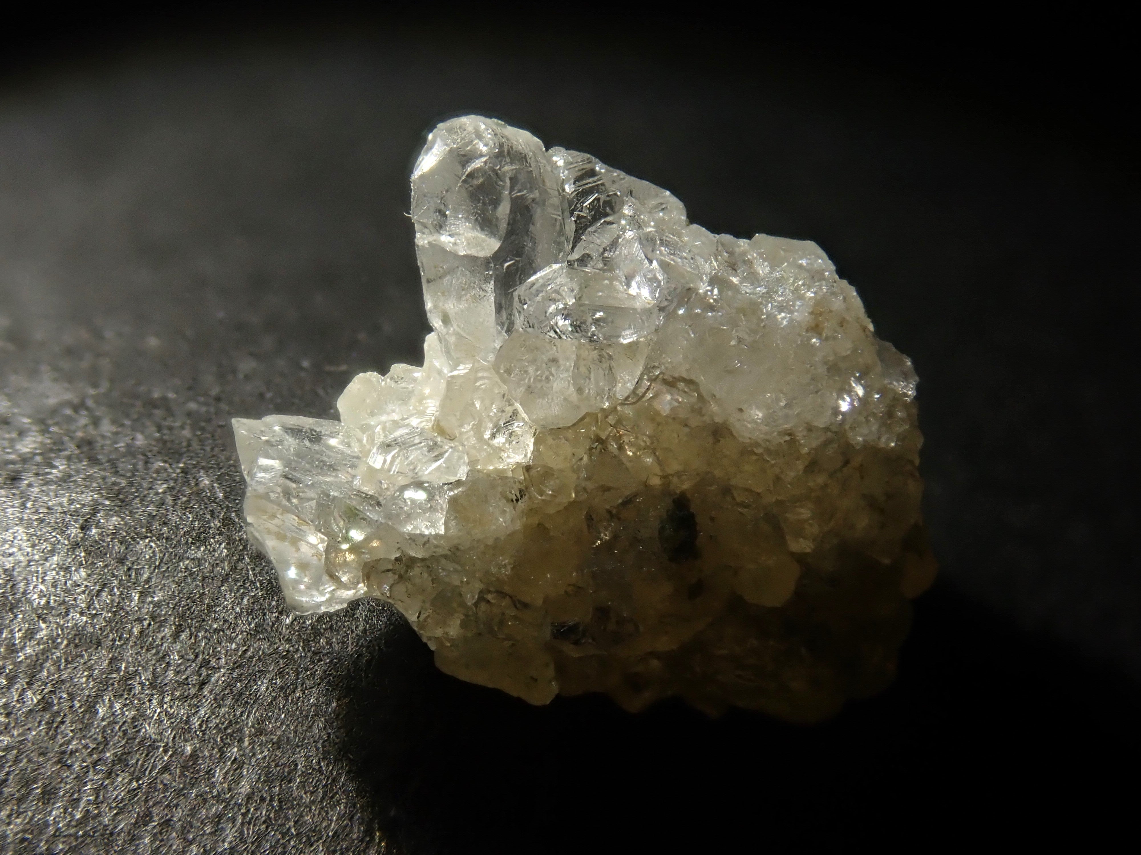 《限量18顆》俄羅斯凡納基石原石,平均2.7克拉1顆《可多次購買優惠》