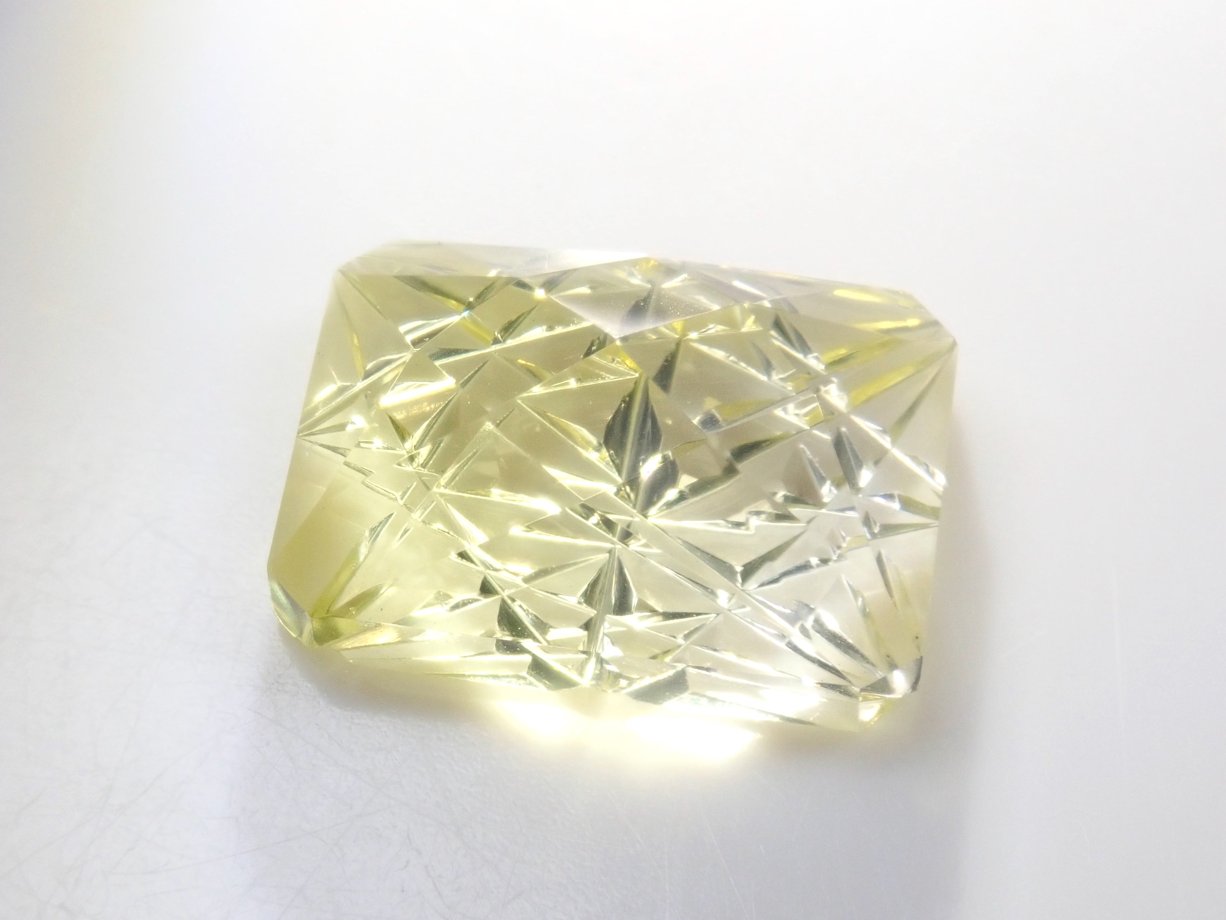 【2/1 22時販売】《限定15石》国内研磨職人ガチャ💎通常59,800円の甲州貴石切子バイカラーレモンクォーツ含む、シミズ貴石、山本武氏研磨《複数購入割引有》