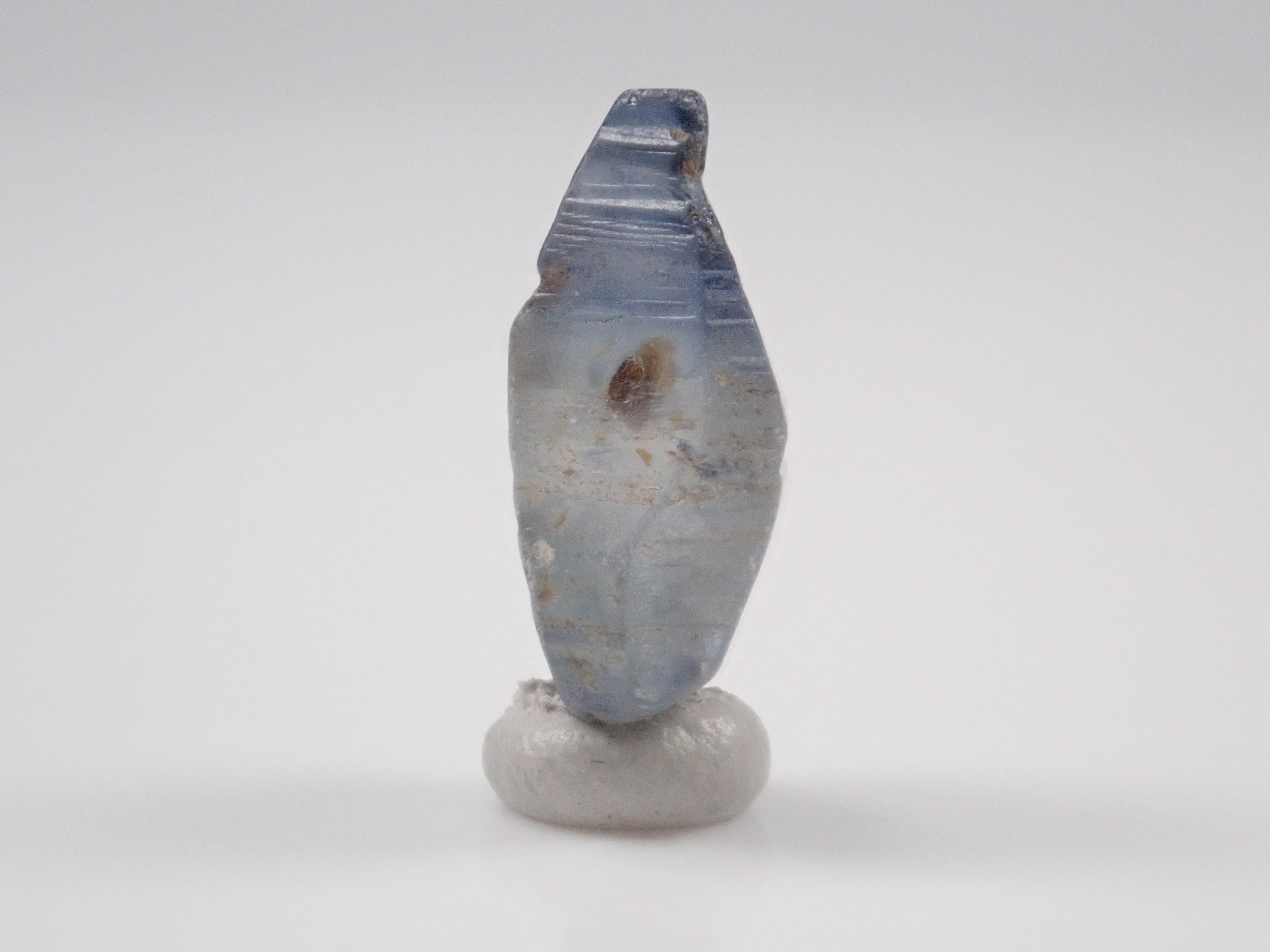 スリランカ産グラスボディ(サファイアクリスタル) 8.812ct原石