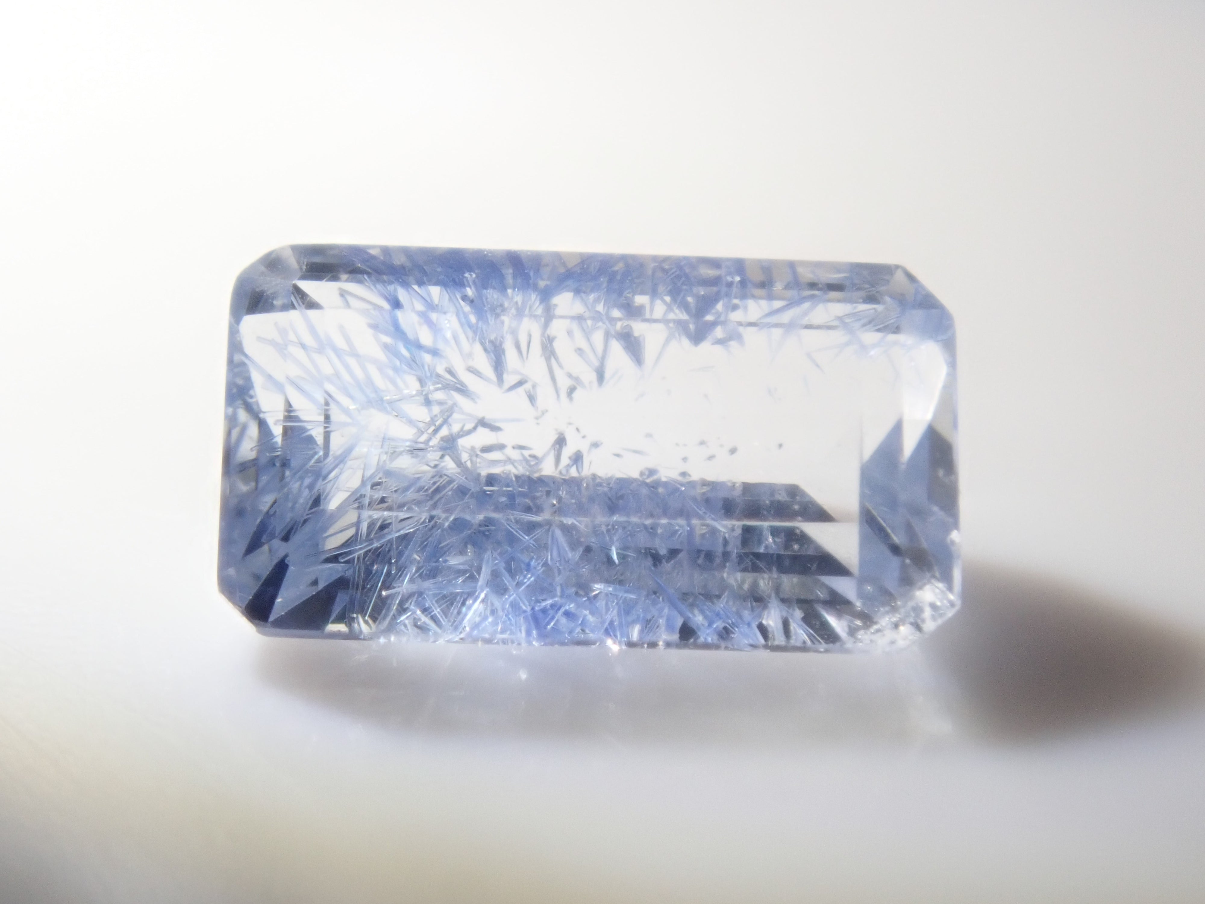 【2/23 22時販売】《限定12石》ツーソン新着の良質なブラジル産デュモルチェライトインクォーツ(ファセットカット)《複数購入割引有》