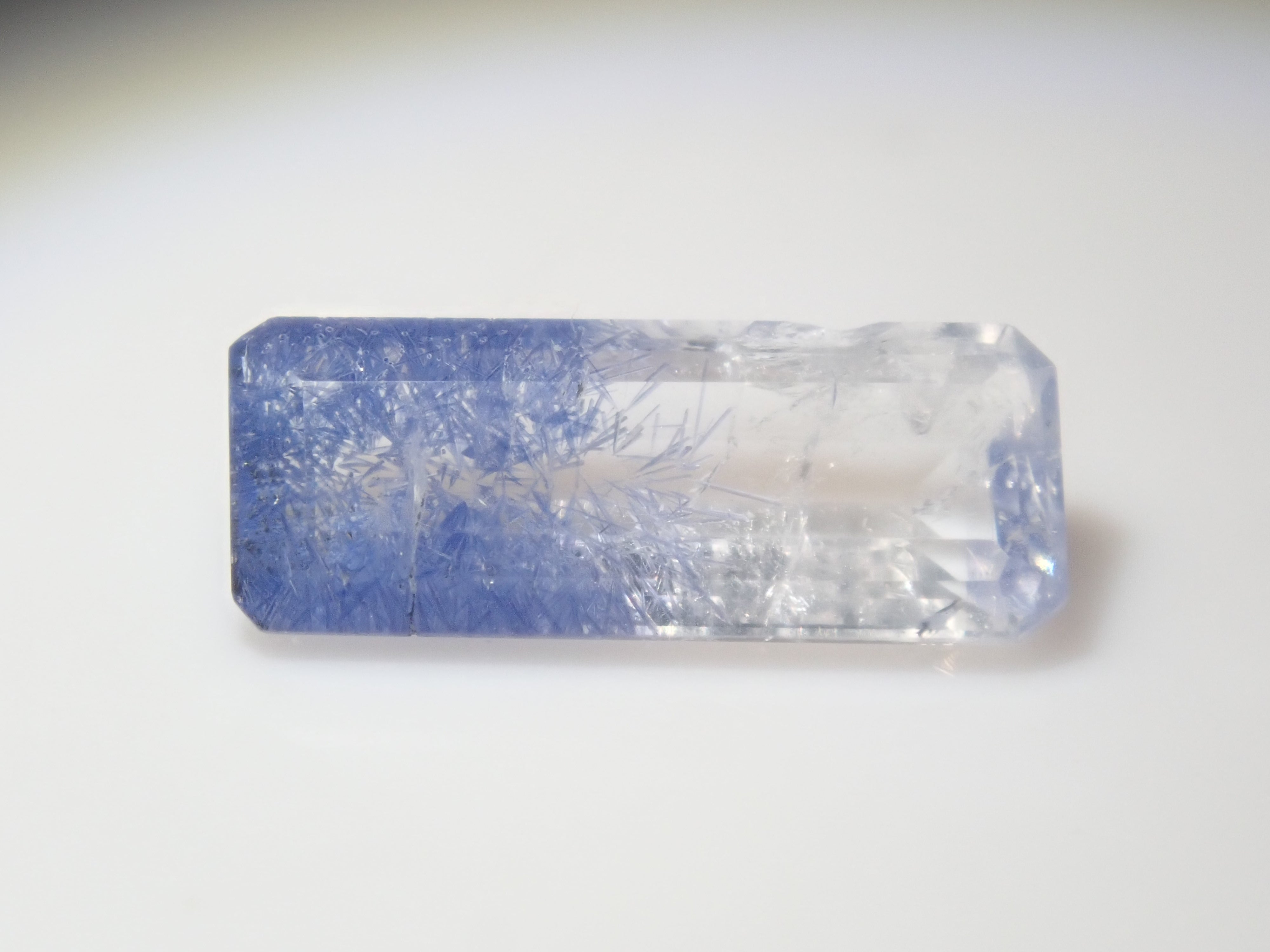 【2/23 22時販売】《限定12石》ツーソン新着の良質なブラジル産デュモルチェライトインクォーツ(ファセットカット)《複数購入割引有》