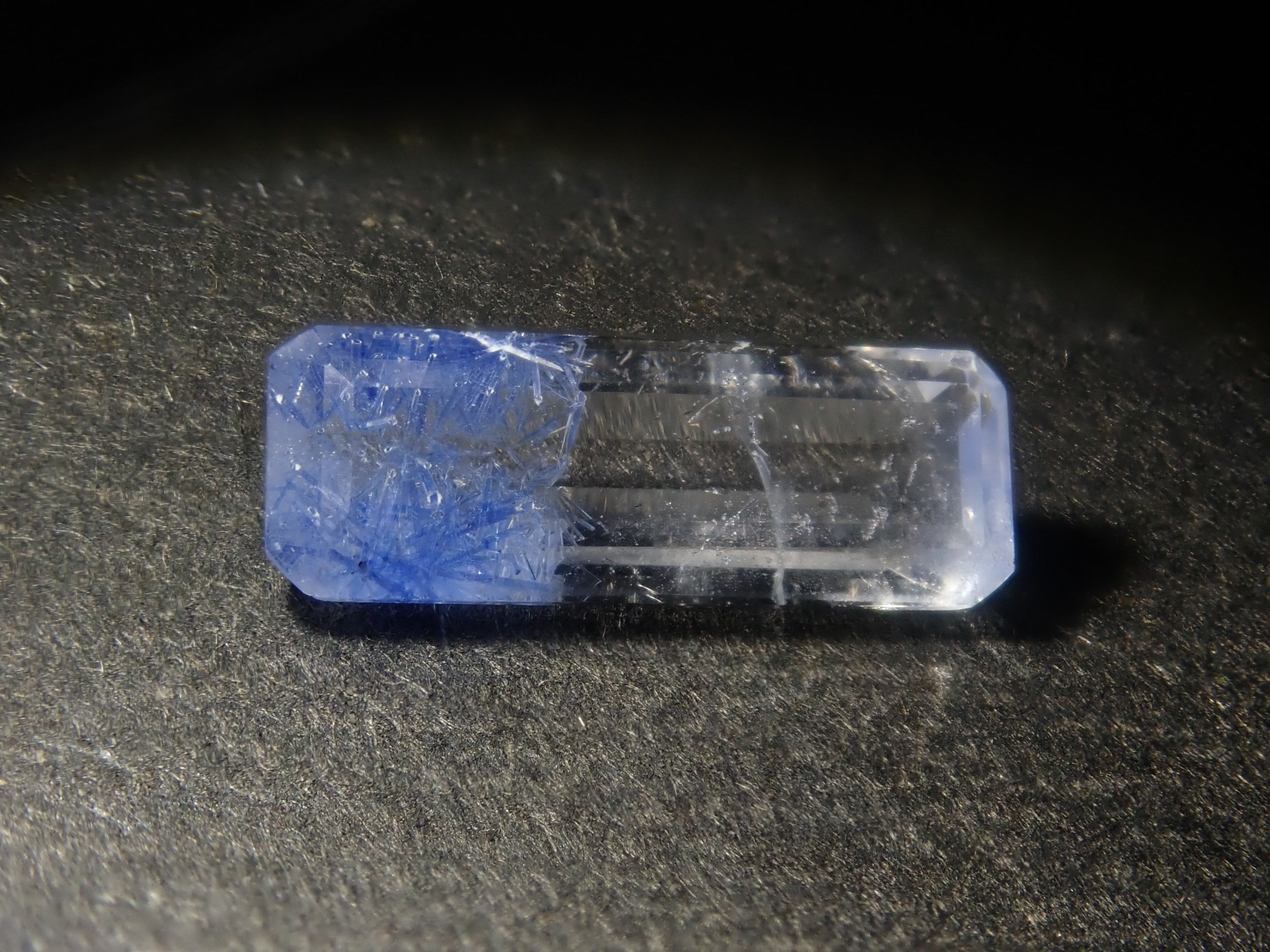 【2/23 22時販売】《限定12石》ツーソン新着の良質なブラジル産デュモルチェライトインクォーツ(ファセットカット)《複数購入割引有》